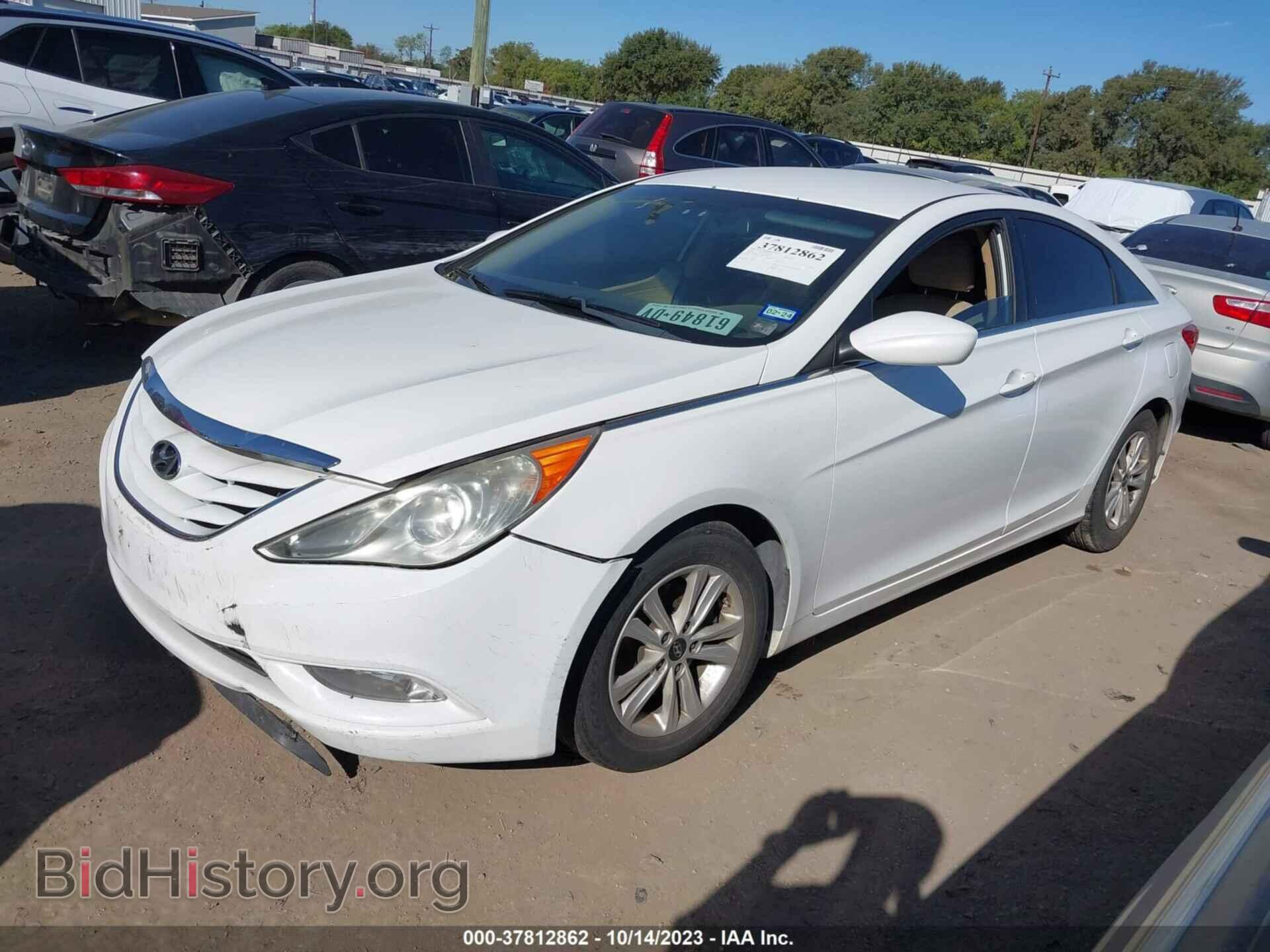 2013 HYUNDAI SONATA - VIN: 5NPEB4AC1DH597085 - Фото 2