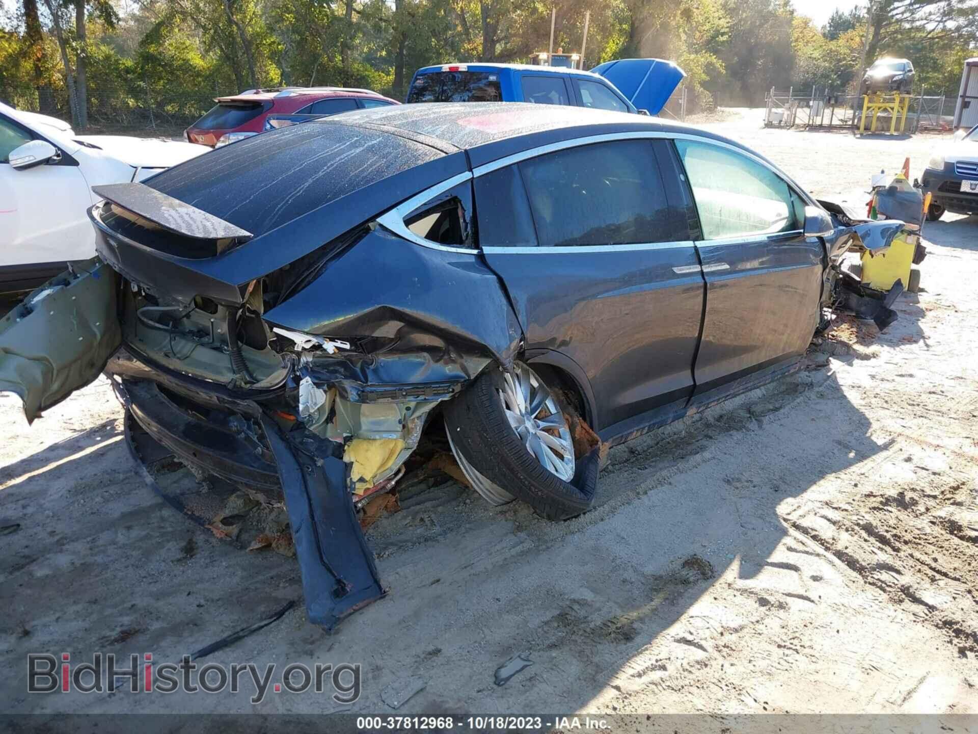 2017 TESLA MODEL X - VIN: 5YJXCBE26HF065542 - Photo 4
