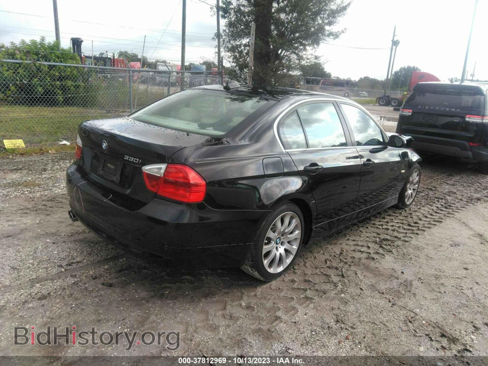 2006 BMW 3 SERIES - VIN: WBAVB33546KR80433 - Фото 4