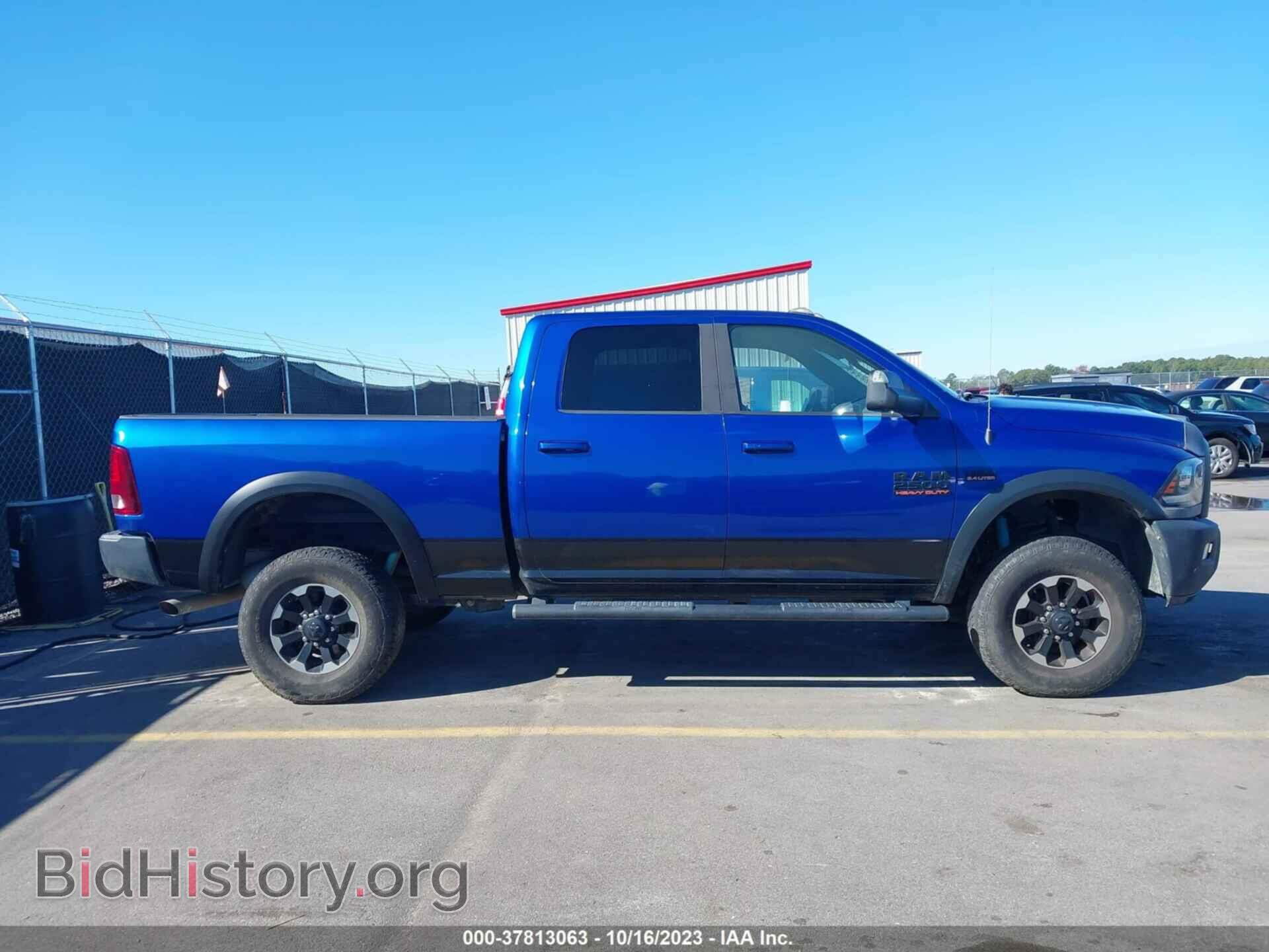 2018 RAM 2500 - VIN: 3C6TR5EJXJG332811 - Photo 13