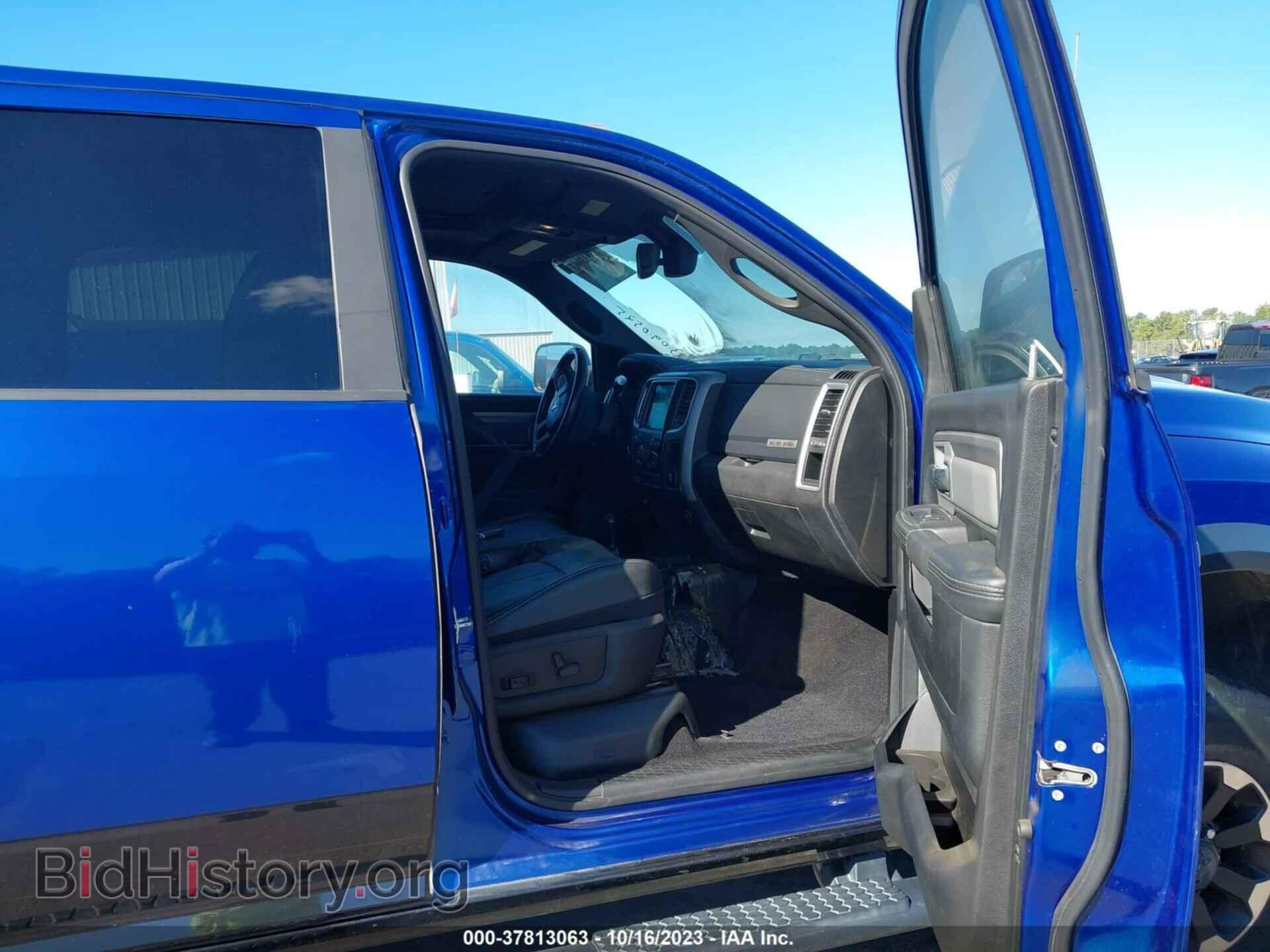 2018 RAM 2500 - VIN: 3C6TR5EJXJG332811 - Photo 5