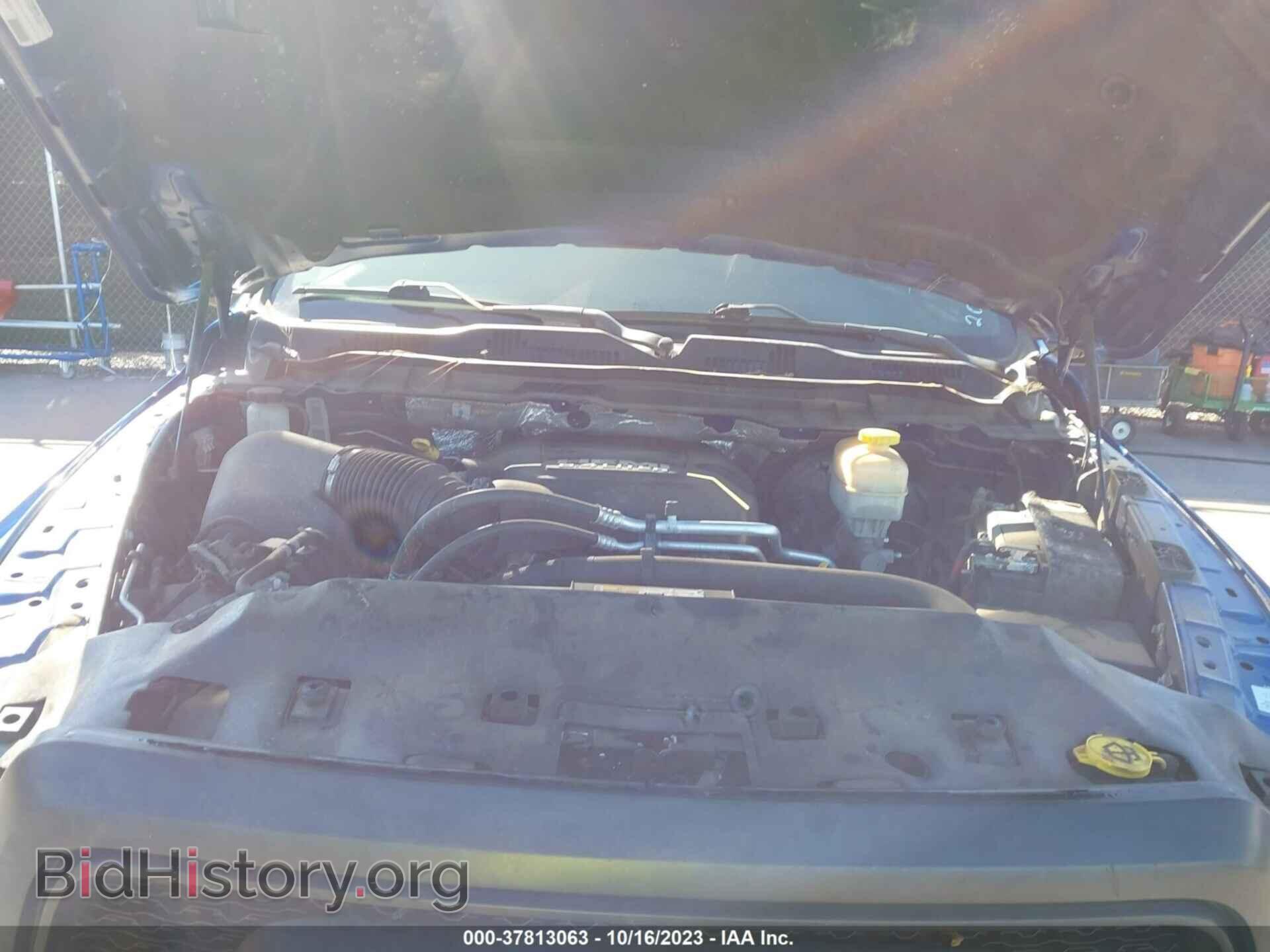 2018 RAM 2500 - VIN: 3C6TR5EJXJG332811 - Photo 10