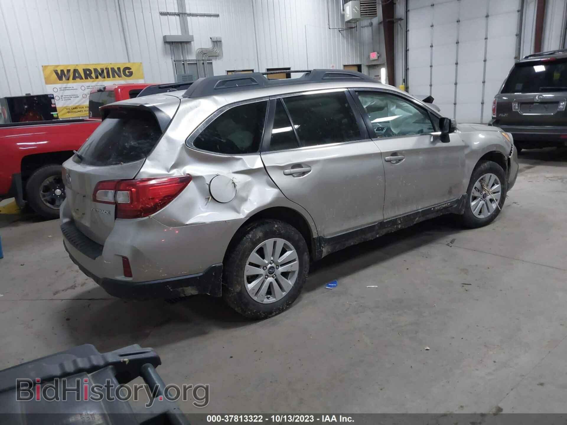 2015 SUBARU OUTBACK - VIN: 4S4BSBFC7F3258356 - Фото 4