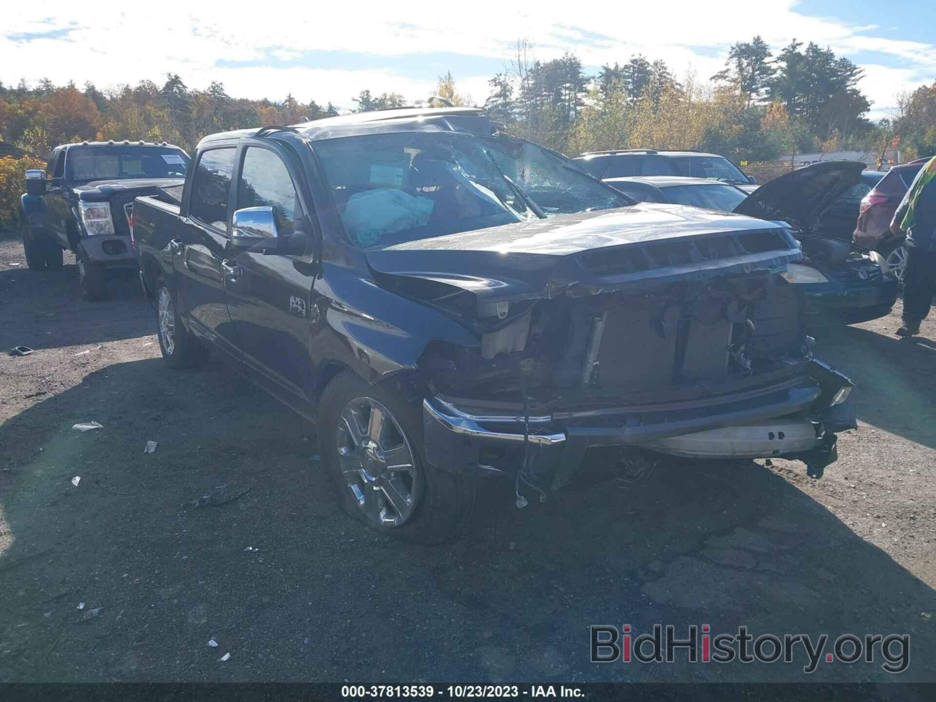 Photo 5TFAY5F10LX944838 - TOYOTA TUNDRA 4WD 2020