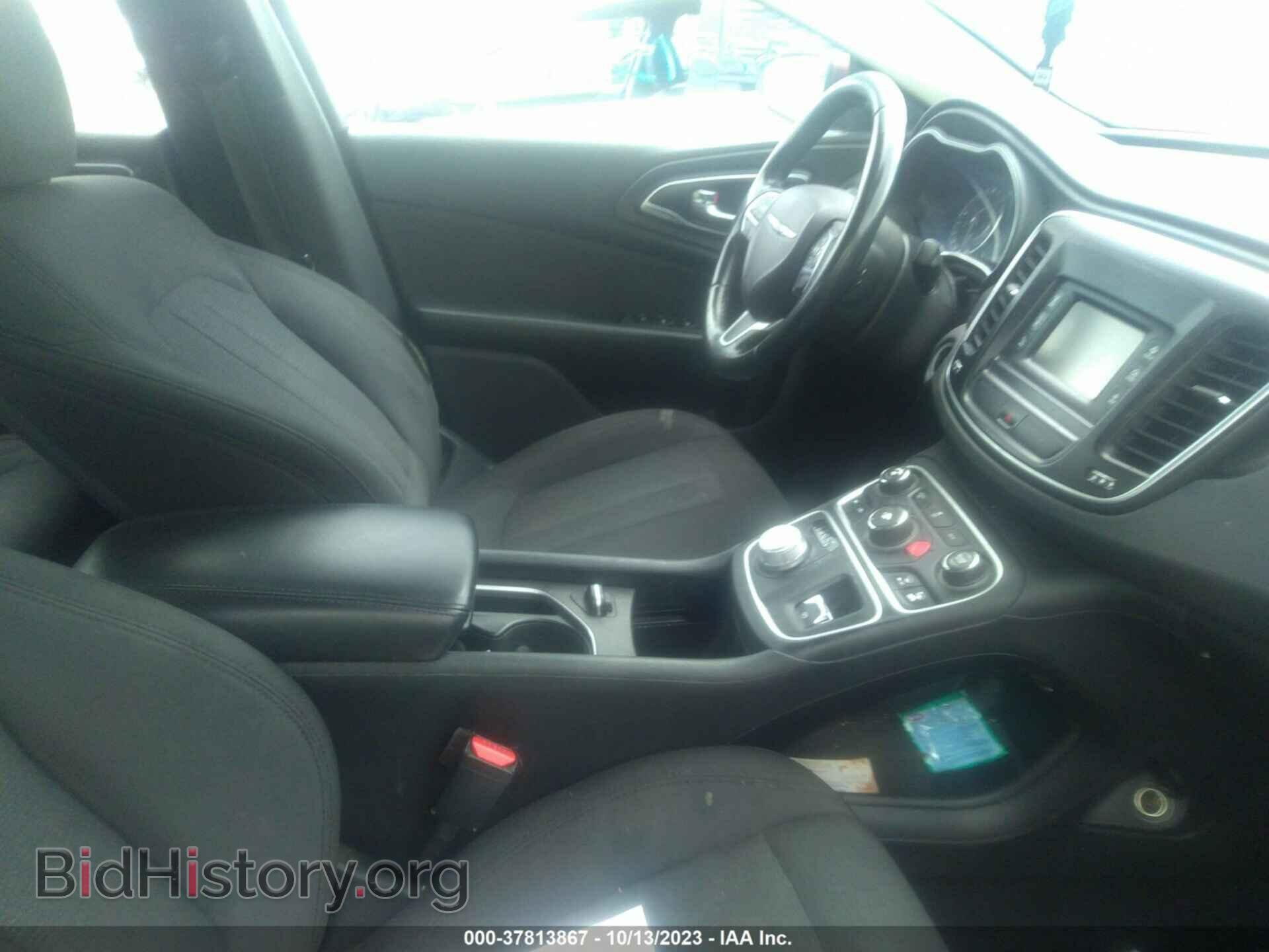 2016 CHRYSLER 200 - VIN: 1C3CCCAB1GN136936 - Фото 5