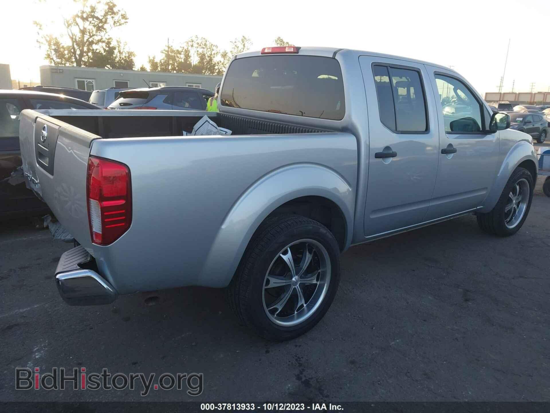 2011 NISSAN FRONTIER - VIN: 1N6AD0ER3BC404389 - Фото 4