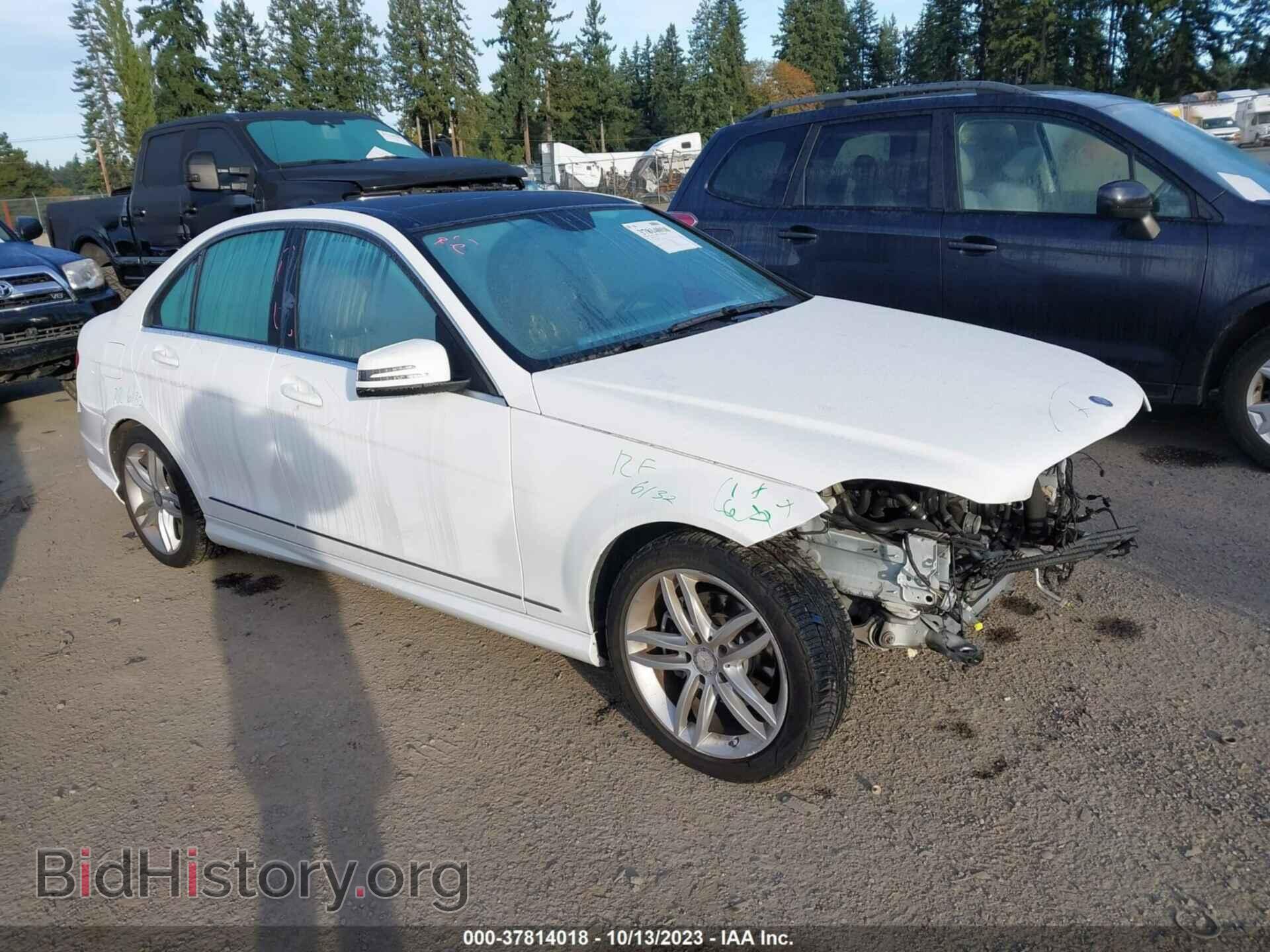 Фотография WDDGF4HB7EA962586 - MERCEDES-BENZ C-CLASS 2014