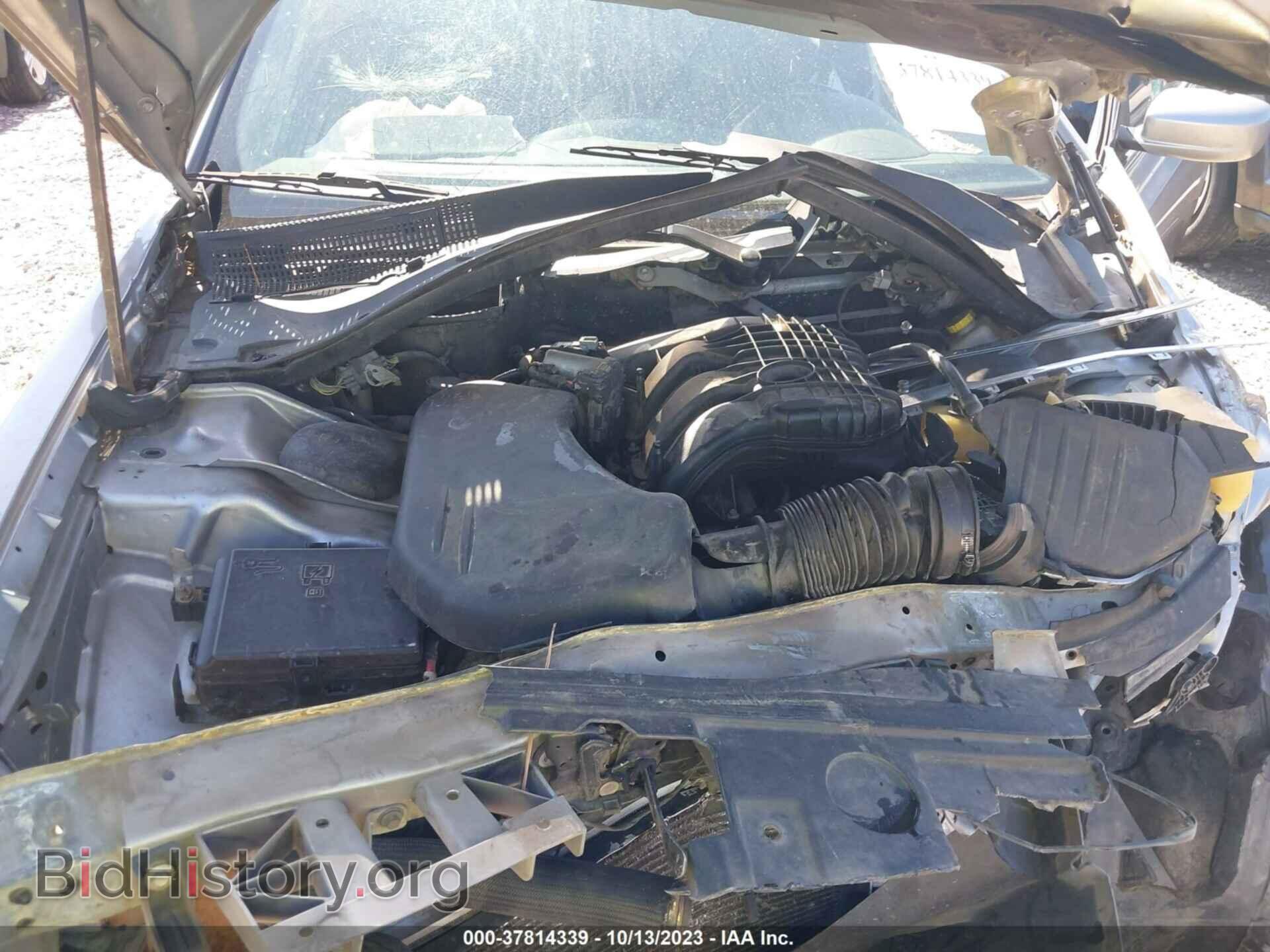 2011 CHRYSLER 300 - VIN: 2C3CA4CG2BH522027 - Фото 10