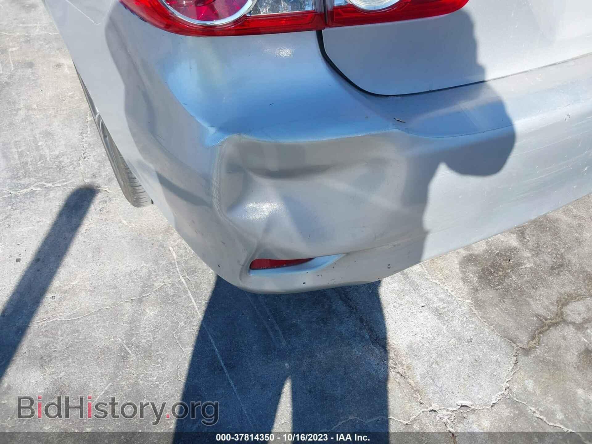 2011 TOYOTA COROLLA - VIN: 2T1BU4EE6BC547050 - Фото 6
