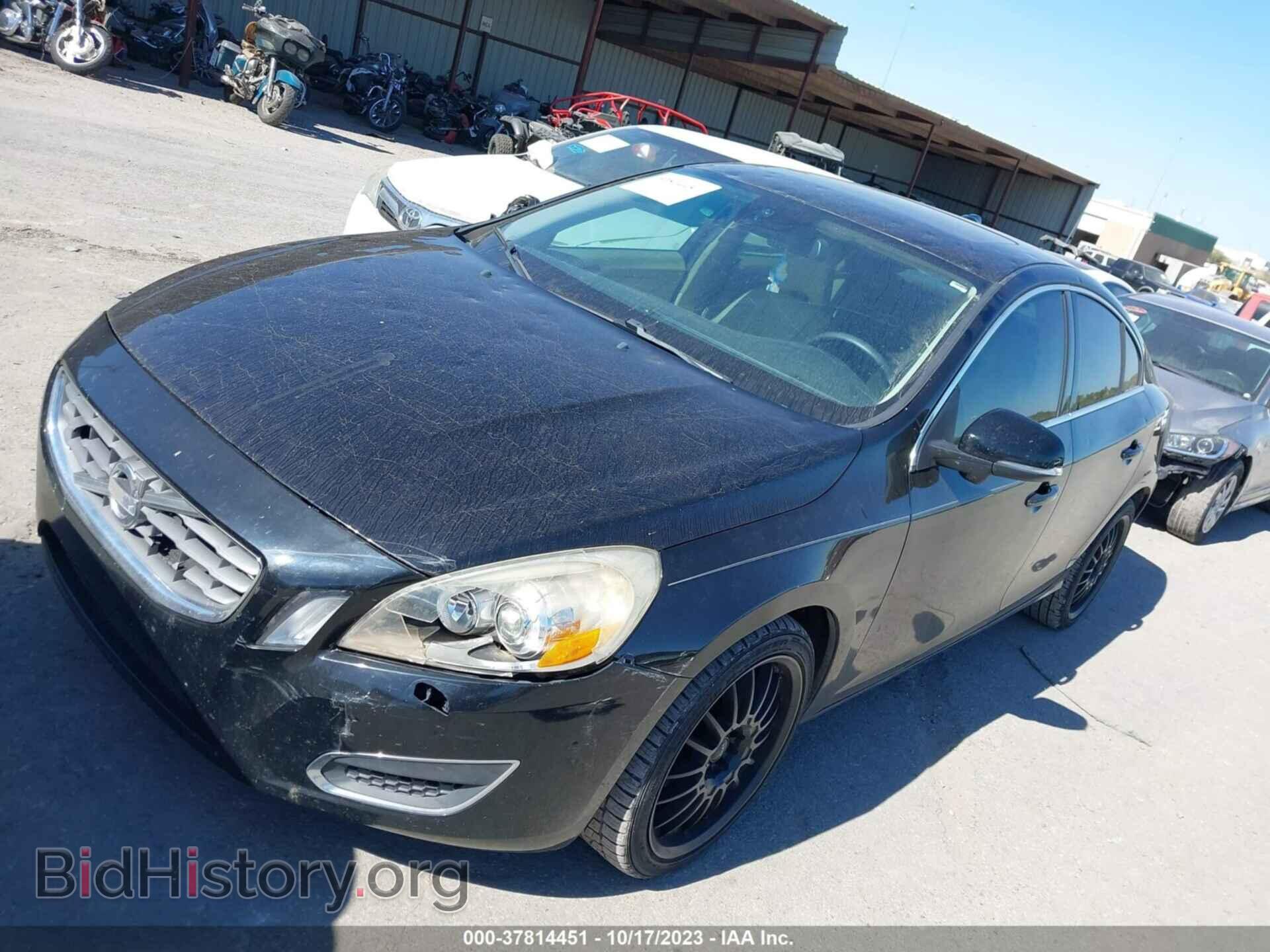 2011 VOLVO S60 - VIN: YV1902FH2B2005265 - Фото 6