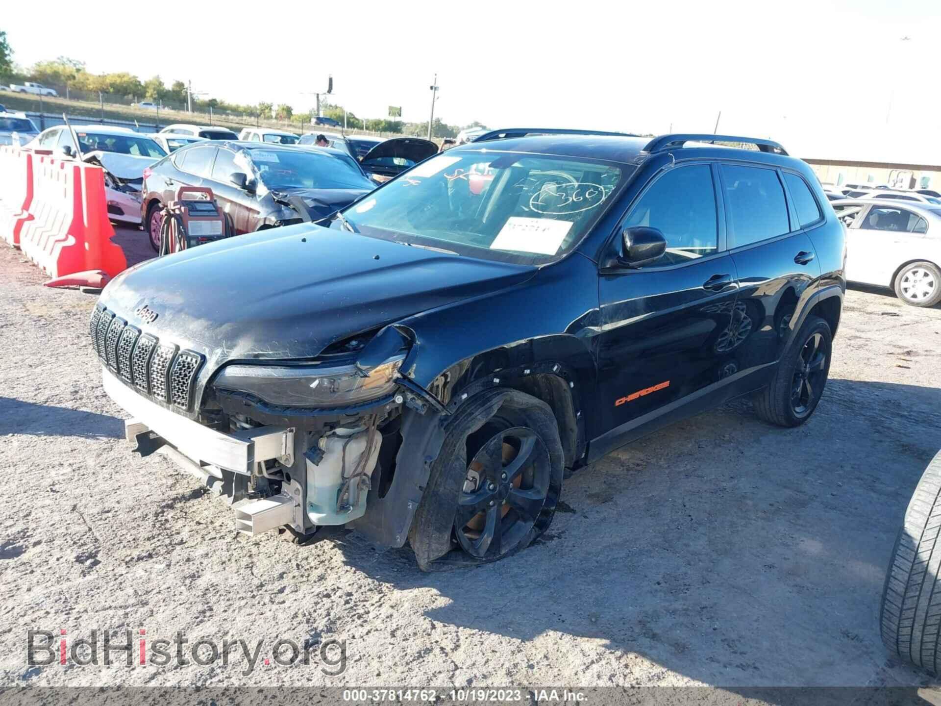 2020 JEEP CHEROKEE - VIN: 1C4PJLLB9LD560929 - Фото 2