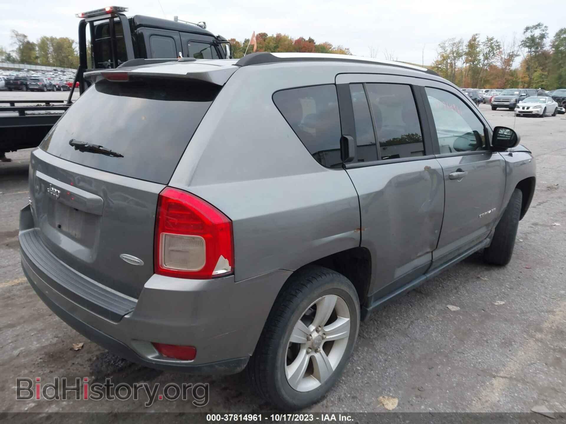 2012 JEEP COMPASS - VIN: 1C4NJDEB1CD583633 - Фото 4