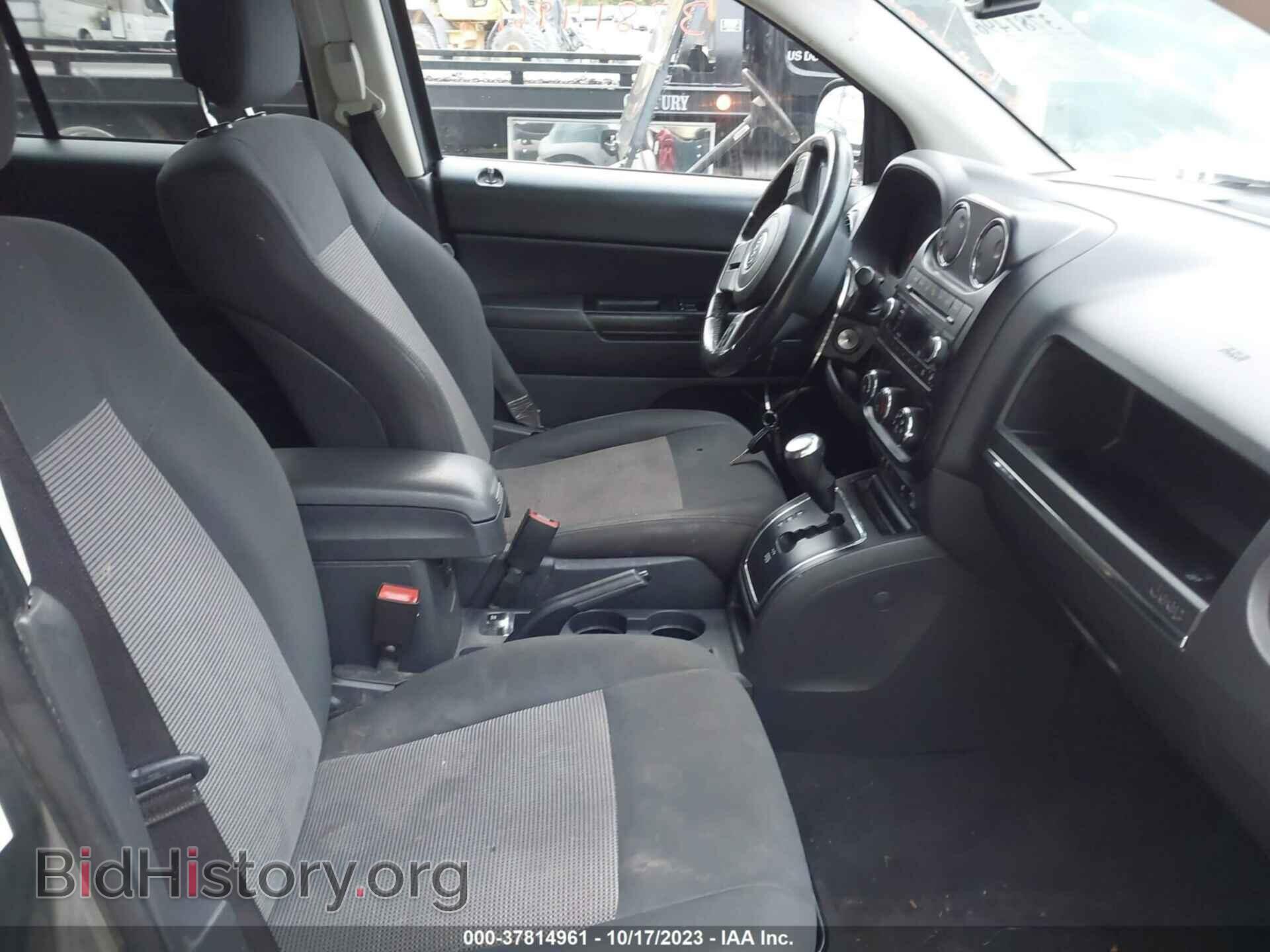 2012 JEEP COMPASS - VIN: 1C4NJDEB1CD583633 - Фото 5