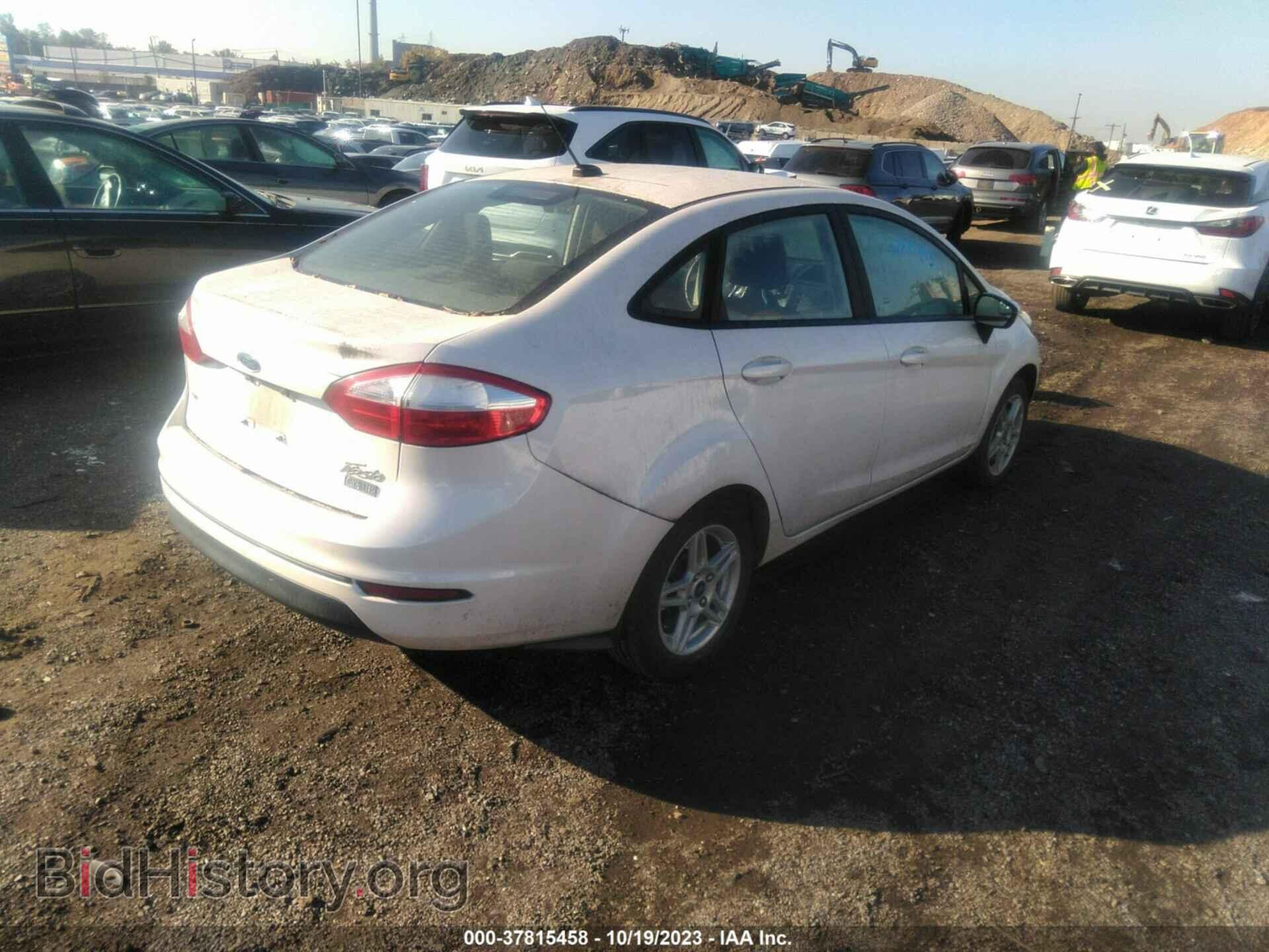 2017 FORD FIESTA - VIN: 3FADP4BJ7HM103473 - Фото 4