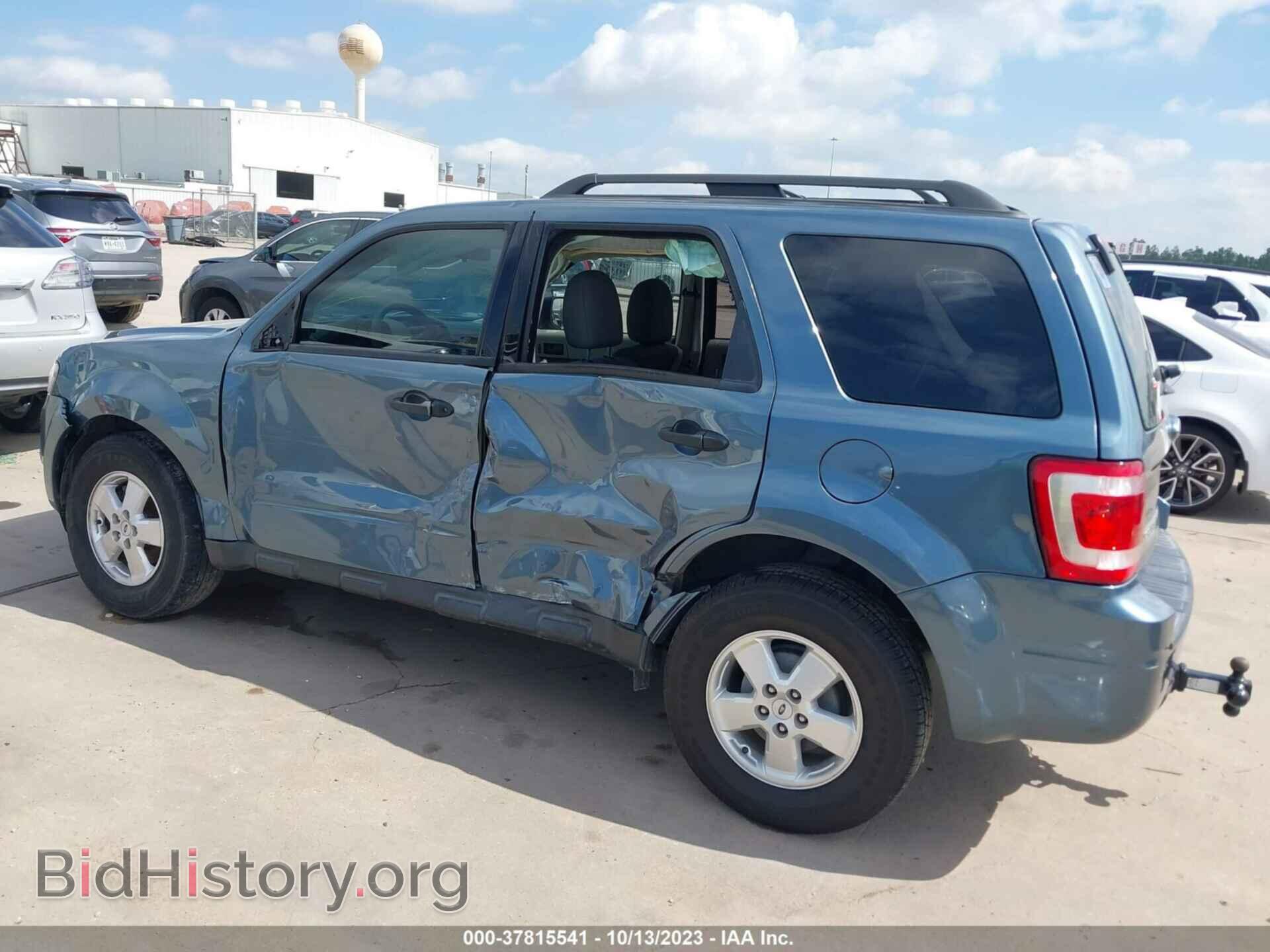 2011 FORD ESCAPE - VIN: 1FMCU0C77BKC51210 - Фото 14