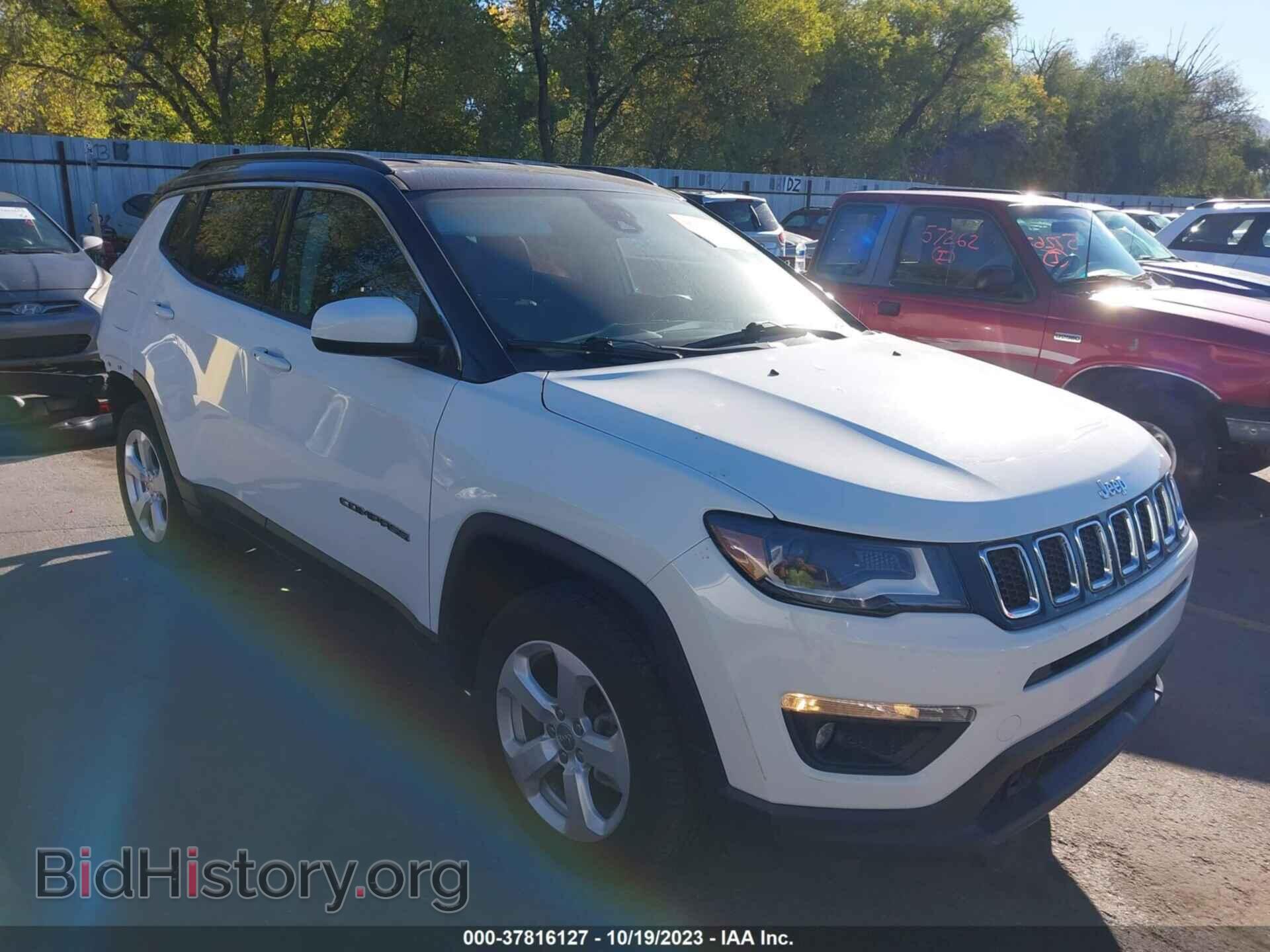 Фотография 3C4NJDBB8JT261311 - JEEP COMPASS 2018
