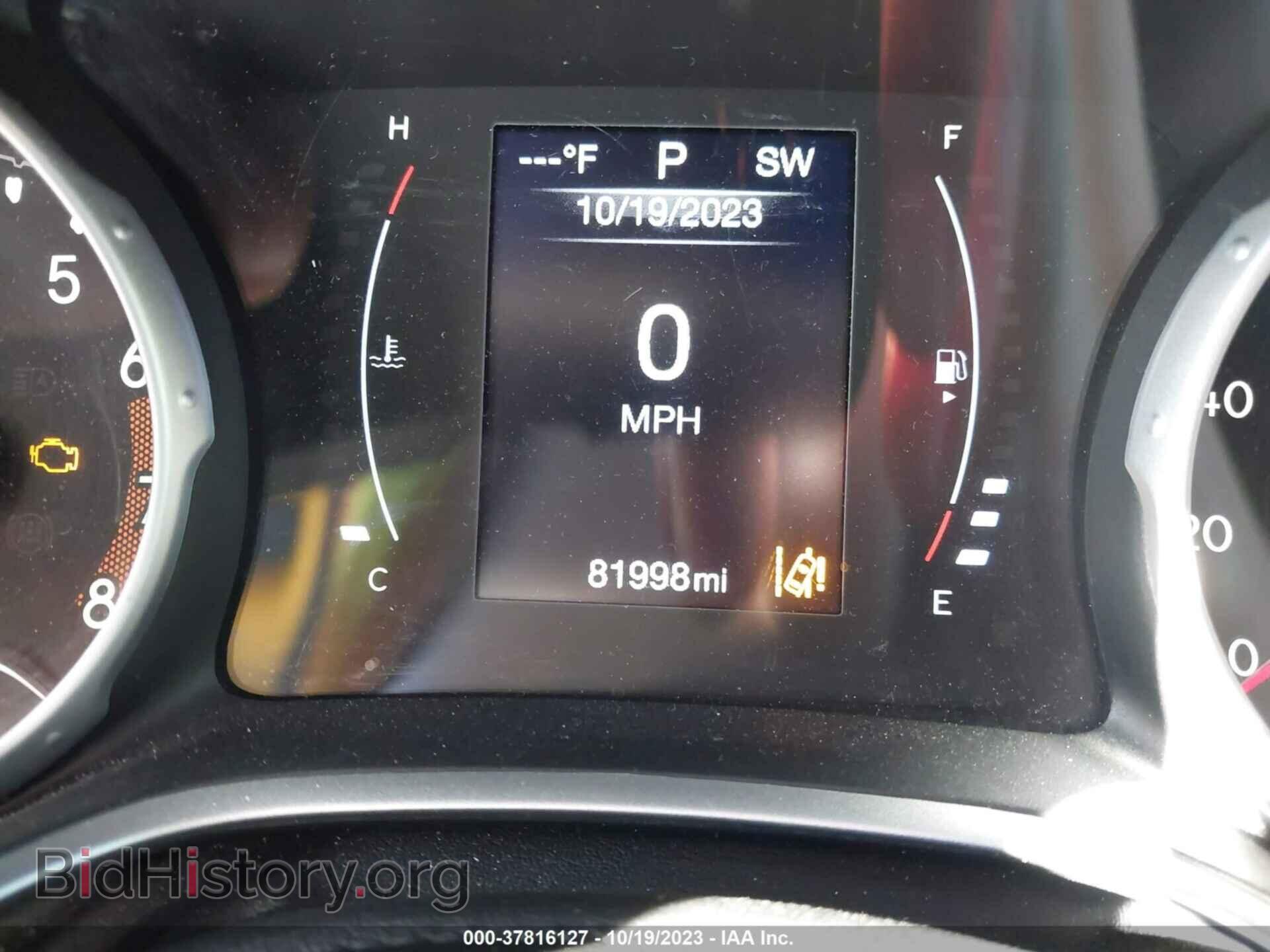 2018 JEEP COMPASS - VIN: 3C4NJDBB8JT261311 - Фото 15