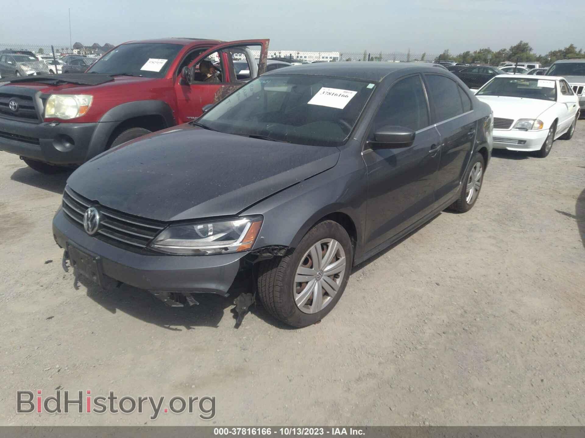 2017 VOLKSWAGEN JETTA - VIN: 3VW2B7AJ9HM413351 - Фото 2