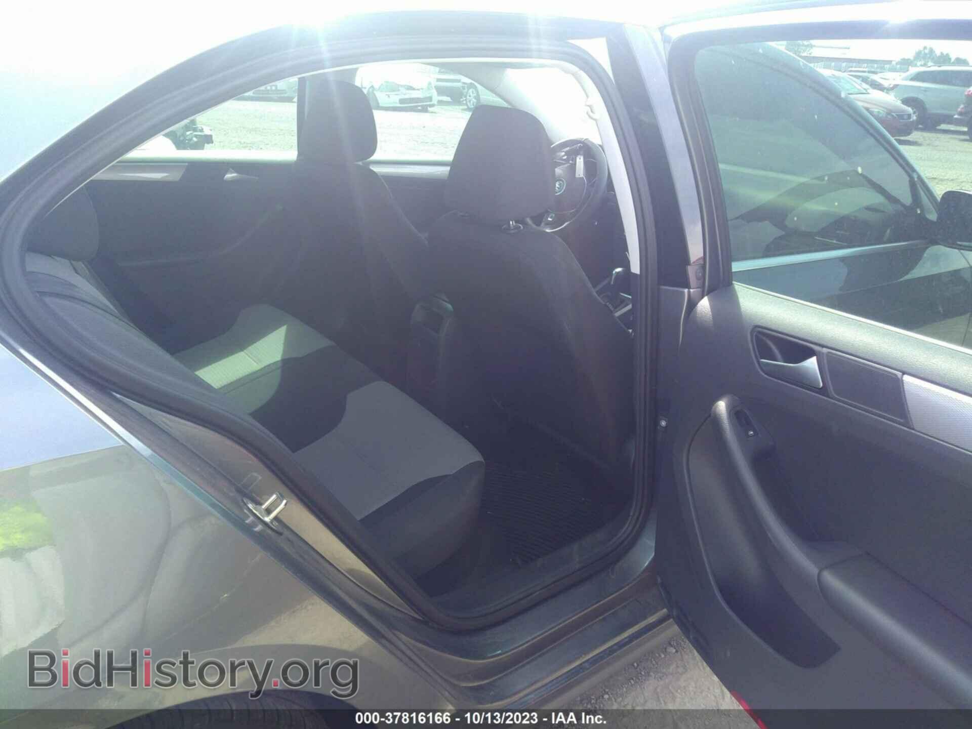 2017 VOLKSWAGEN JETTA - VIN: 3VW2B7AJ9HM413351 - Фото 8