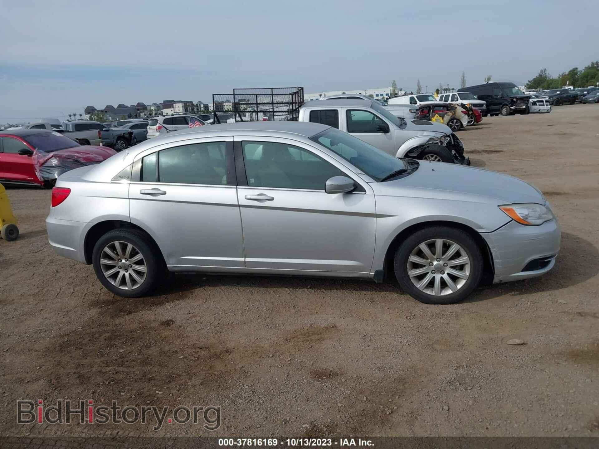 2012 CHRYSLER 200 - VIN: 1C3CCBBB7CN152173 - Фото 13