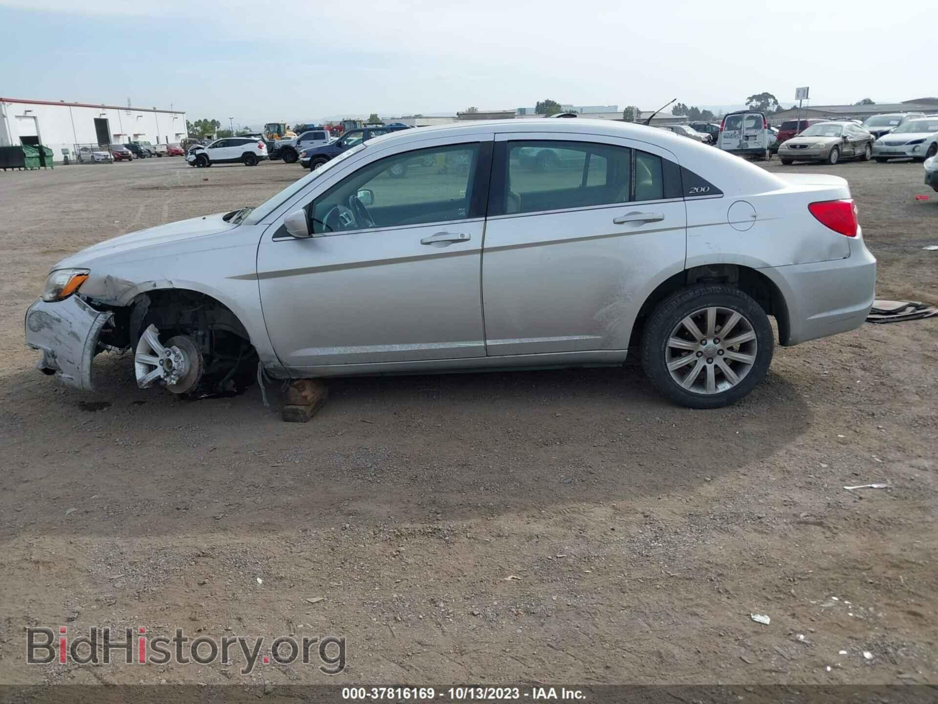 2012 CHRYSLER 200 - VIN: 1C3CCBBB7CN152173 - Фото 14
