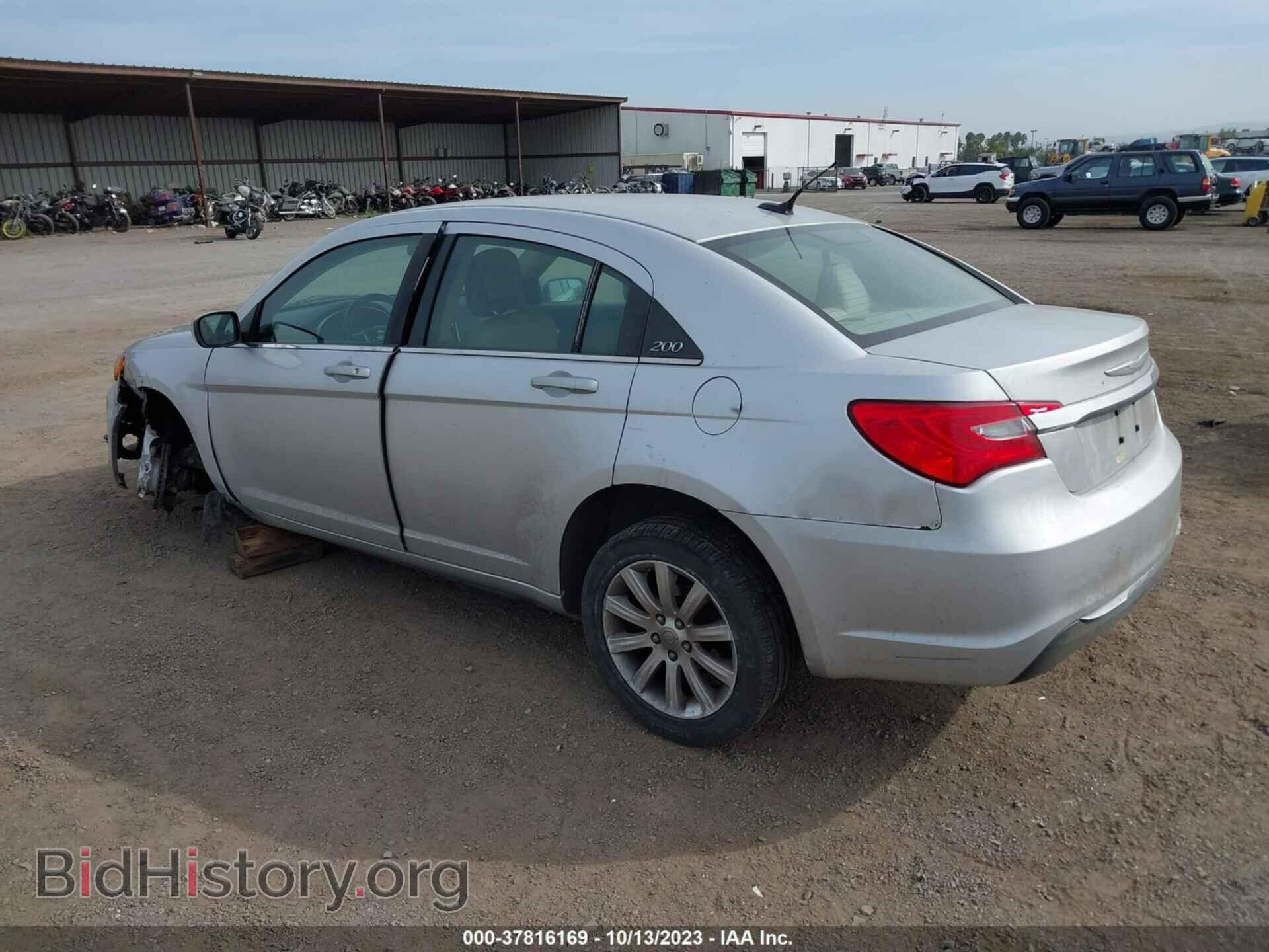 2012 CHRYSLER 200 - VIN: 1C3CCBBB7CN152173 - Фото 3