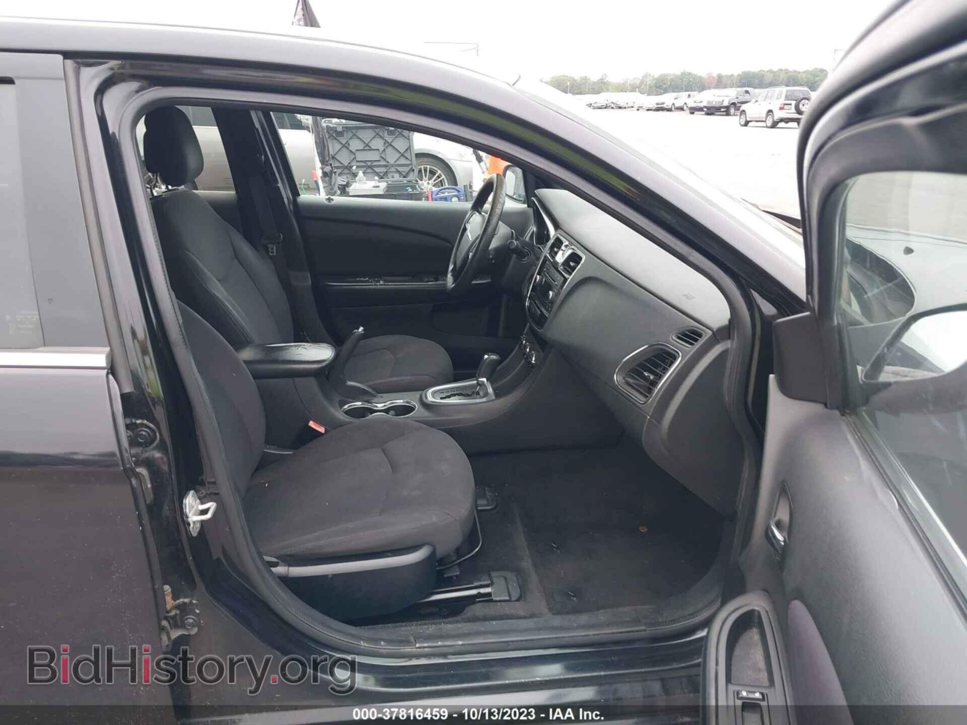 2013 CHRYSLER 200 - VIN: 1C3CCBAB4DN715098 - Фото 5