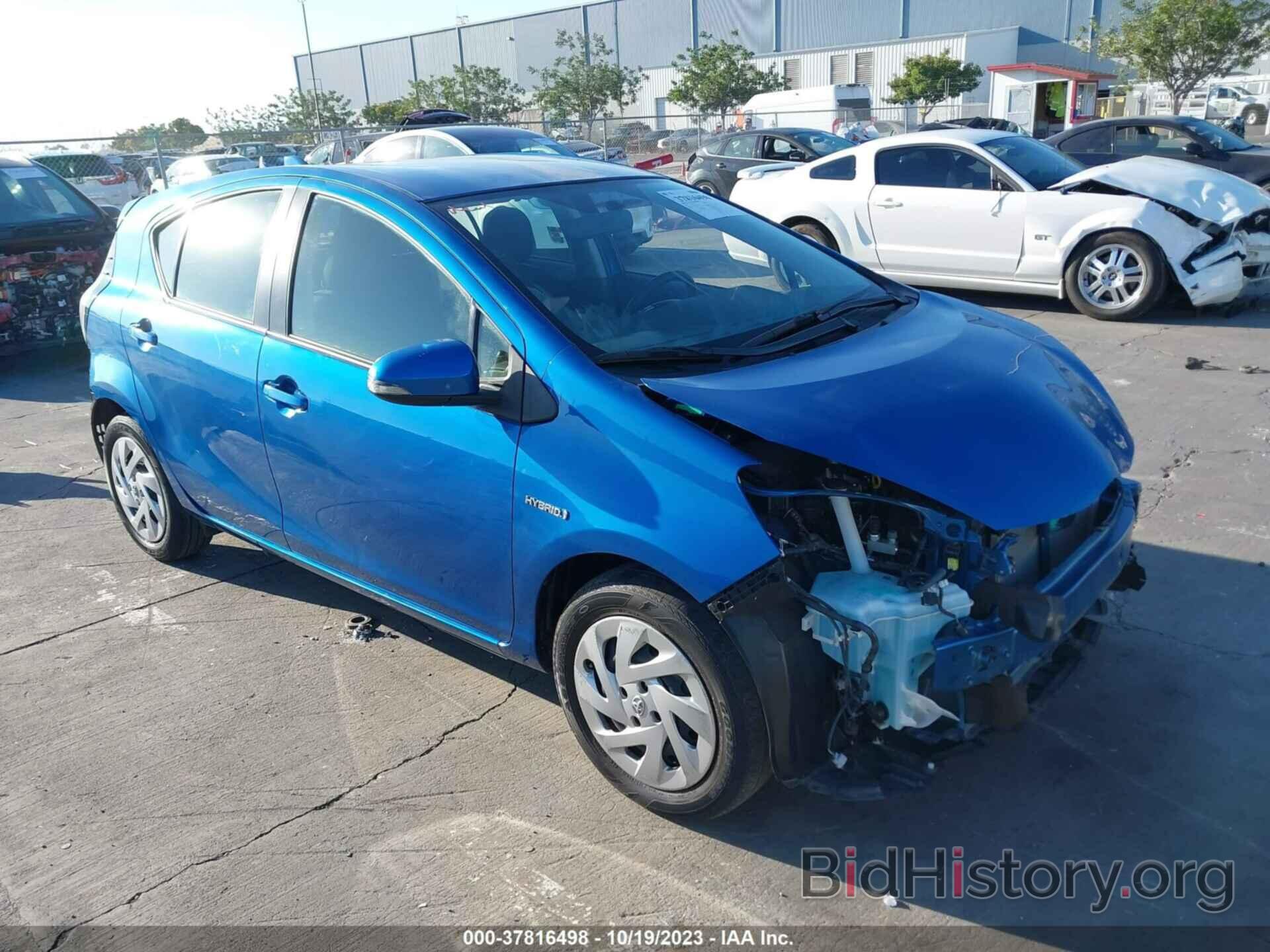 Фотография JTDKDTB33G1590477 - TOYOTA PRIUS C 2016