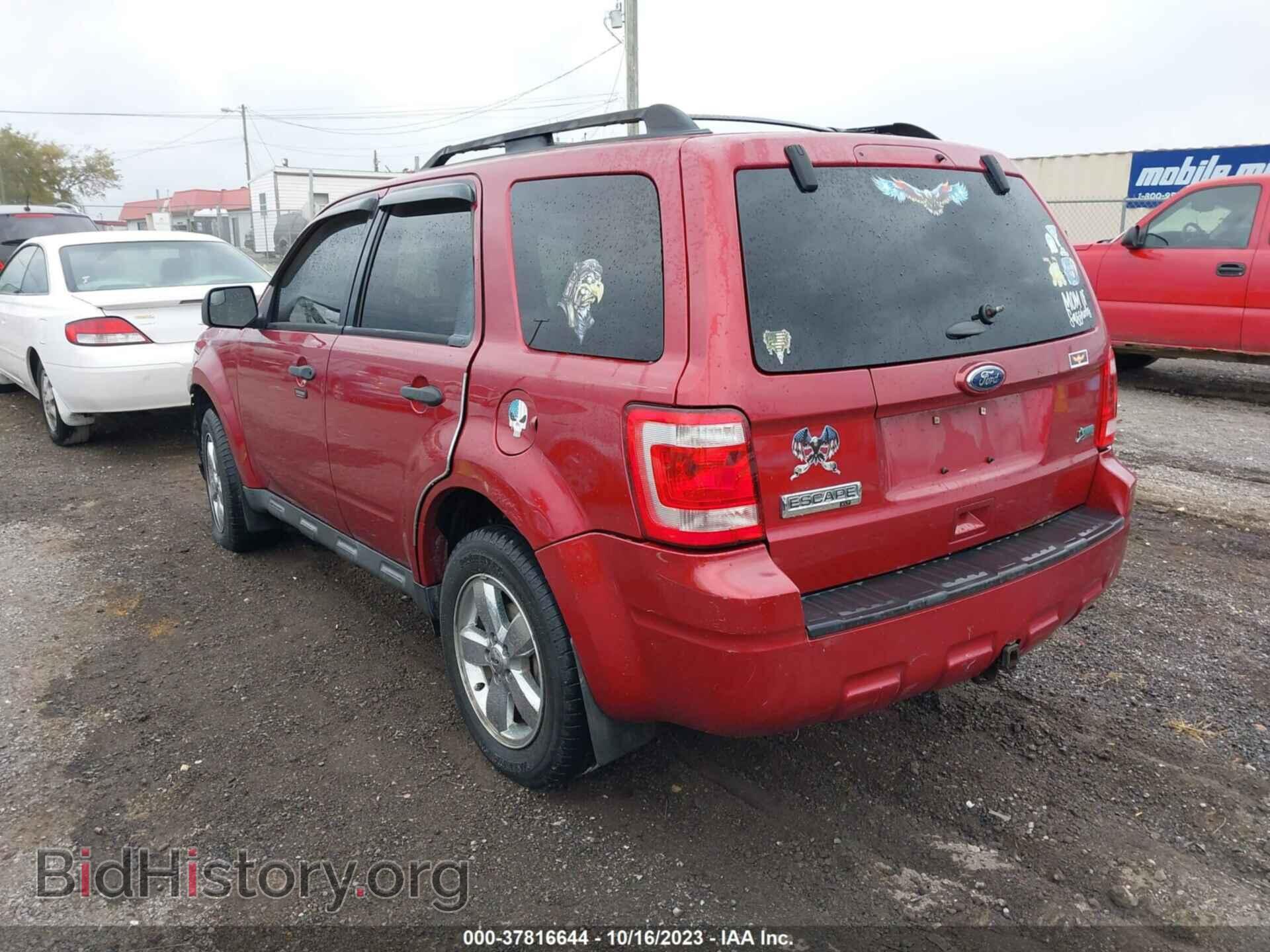 2012 FORD ESCAPE - VIN: 1FMCU0DG4CKC17032 - Фото 3