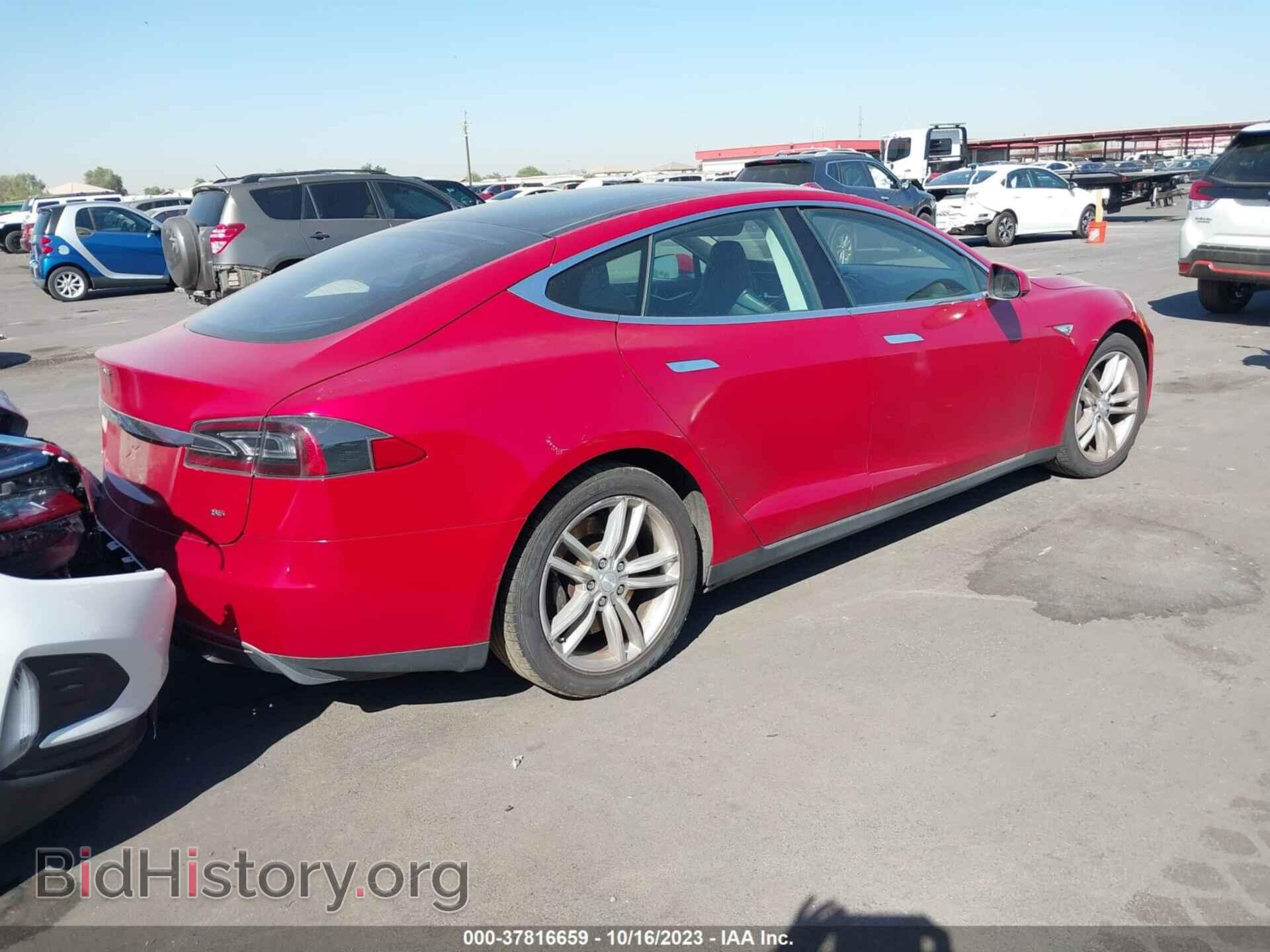 2013 TESLA MODEL S - VIN: 5YJSA1CN8DFP15795 - Фото 4