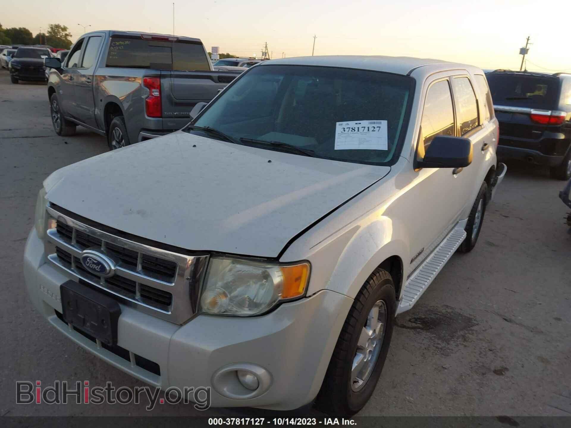 2010 FORD ESCAPE - VIN: 1FMCU0C70AKA80444 - Фото 2