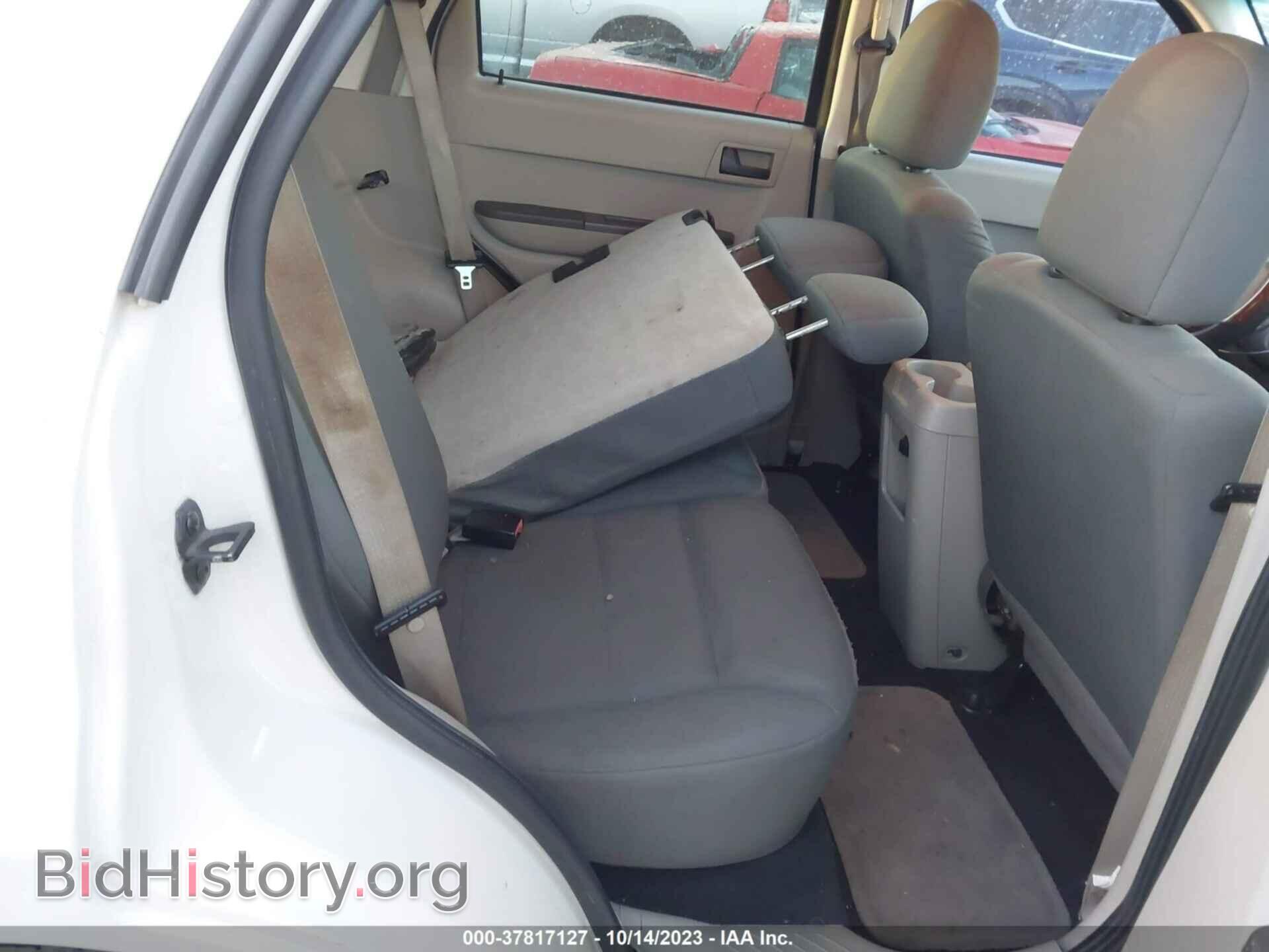 2010 FORD ESCAPE - VIN: 1FMCU0C70AKA80444 - Фото 8