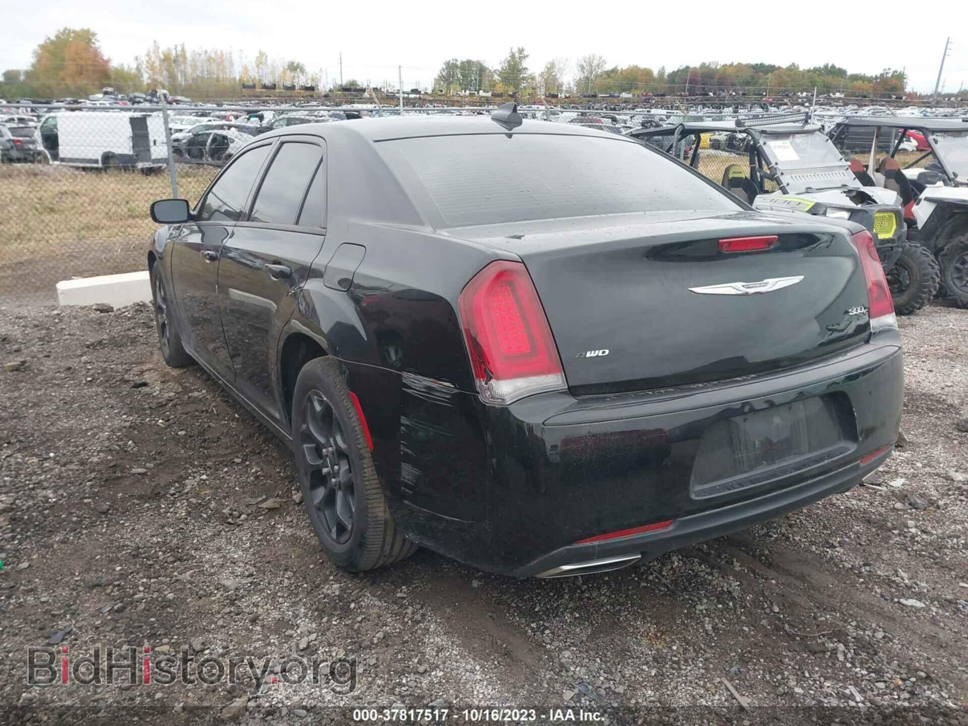 2019 CHRYSLER 300 - VIN: 2C3CCAGG7KH569766 - Photo 3
