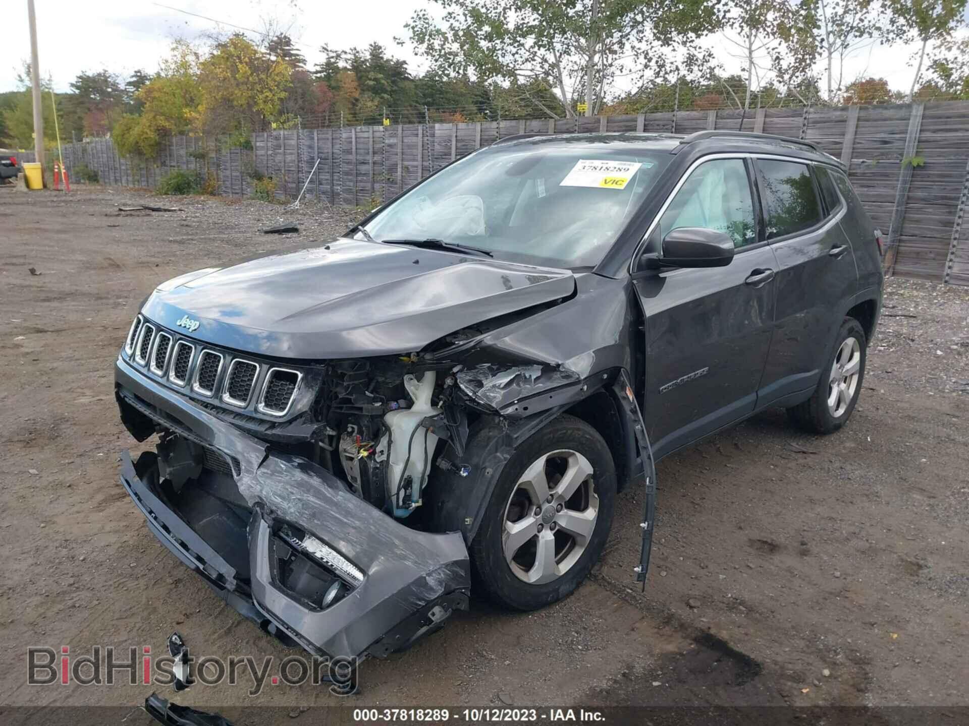 2018 JEEP COMPASS - VIN: 3C4NJDBB9JT176834 - Фото 2