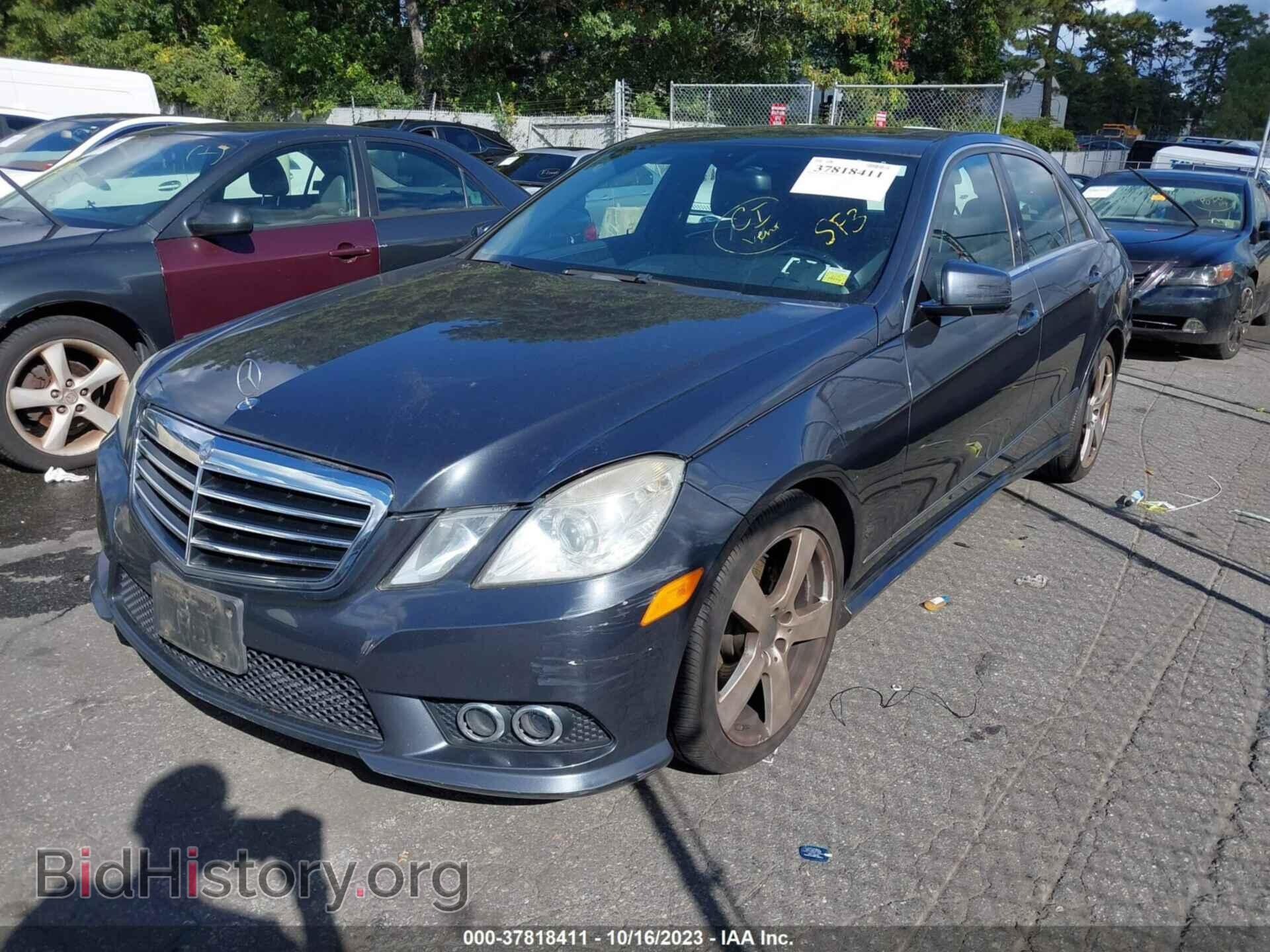 2010 MERCEDES-BENZ E-CLASS - VIN: WDDHF5GB5AA037021 - Фото 2