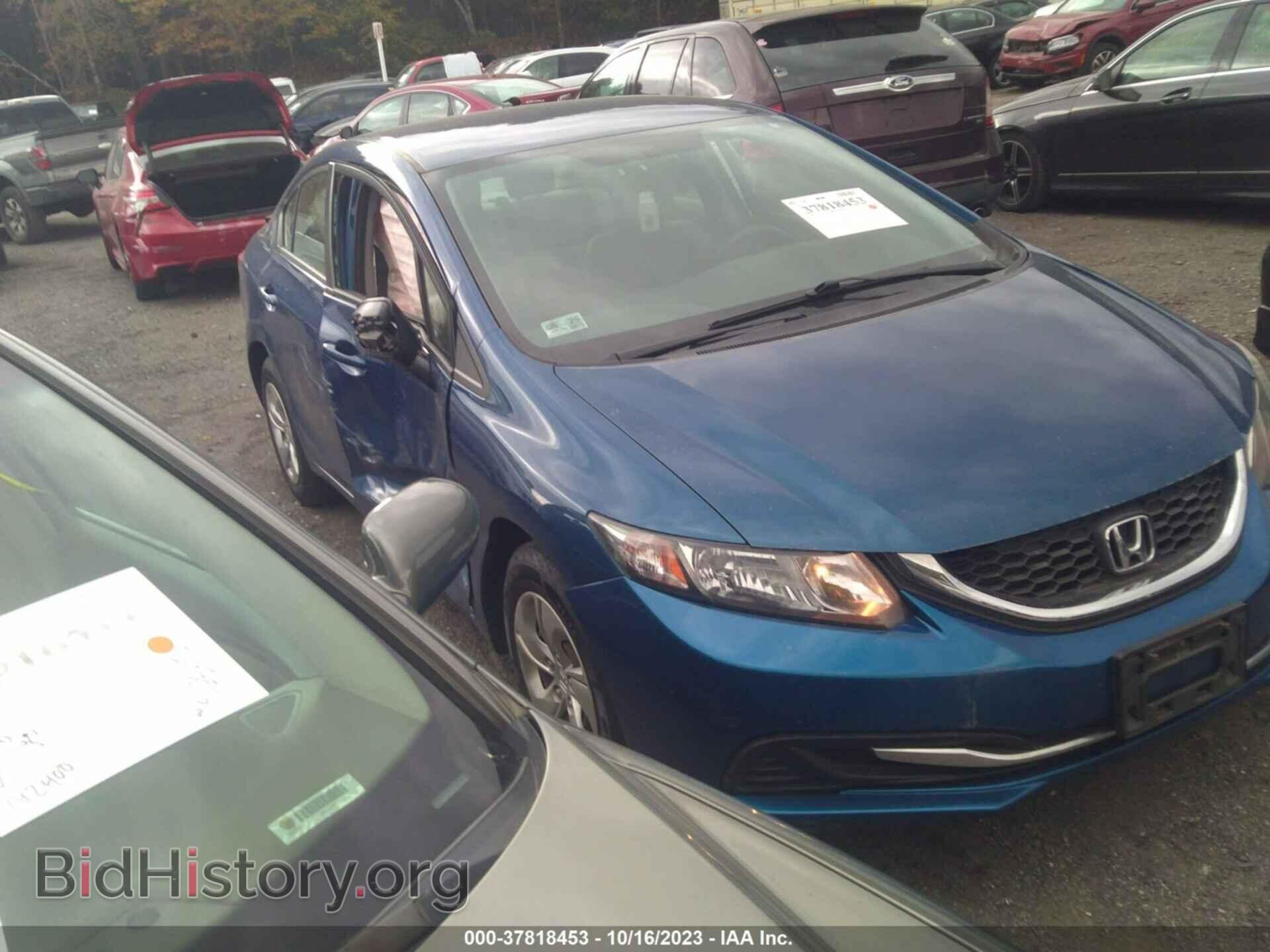 Фотография 19XFB2F56FE234856 - HONDA CIVIC 2015