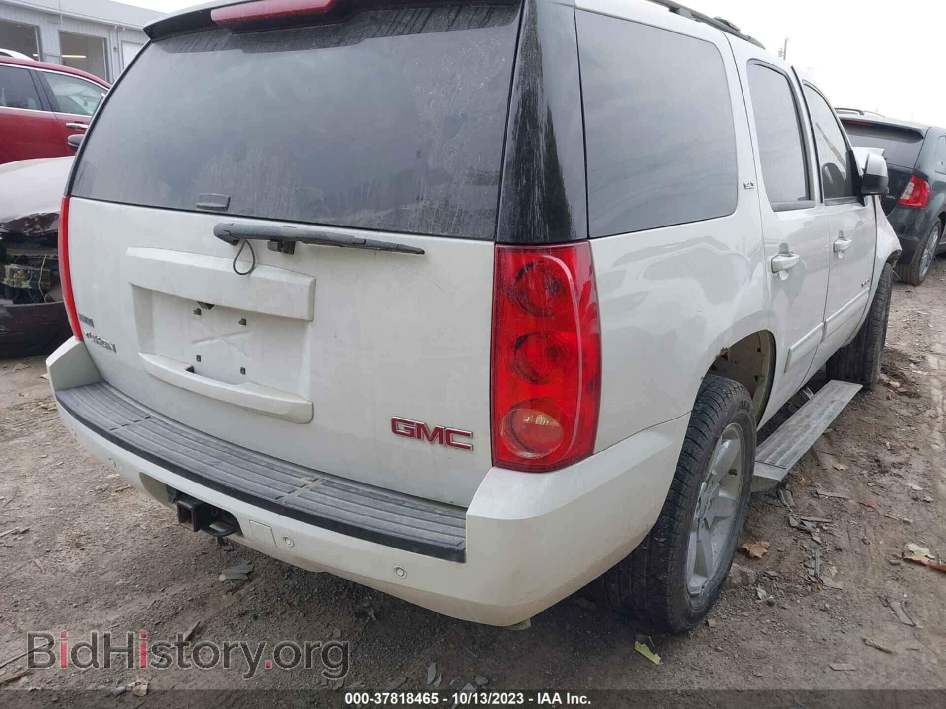 2011 GMC YUKON - VIN: 1GKS2CE08BR234497 - Фото 4