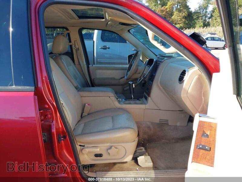 2006 Ford EXPLORER (VIN 1FMEU74E26UB55879) — фото 5 из 16
