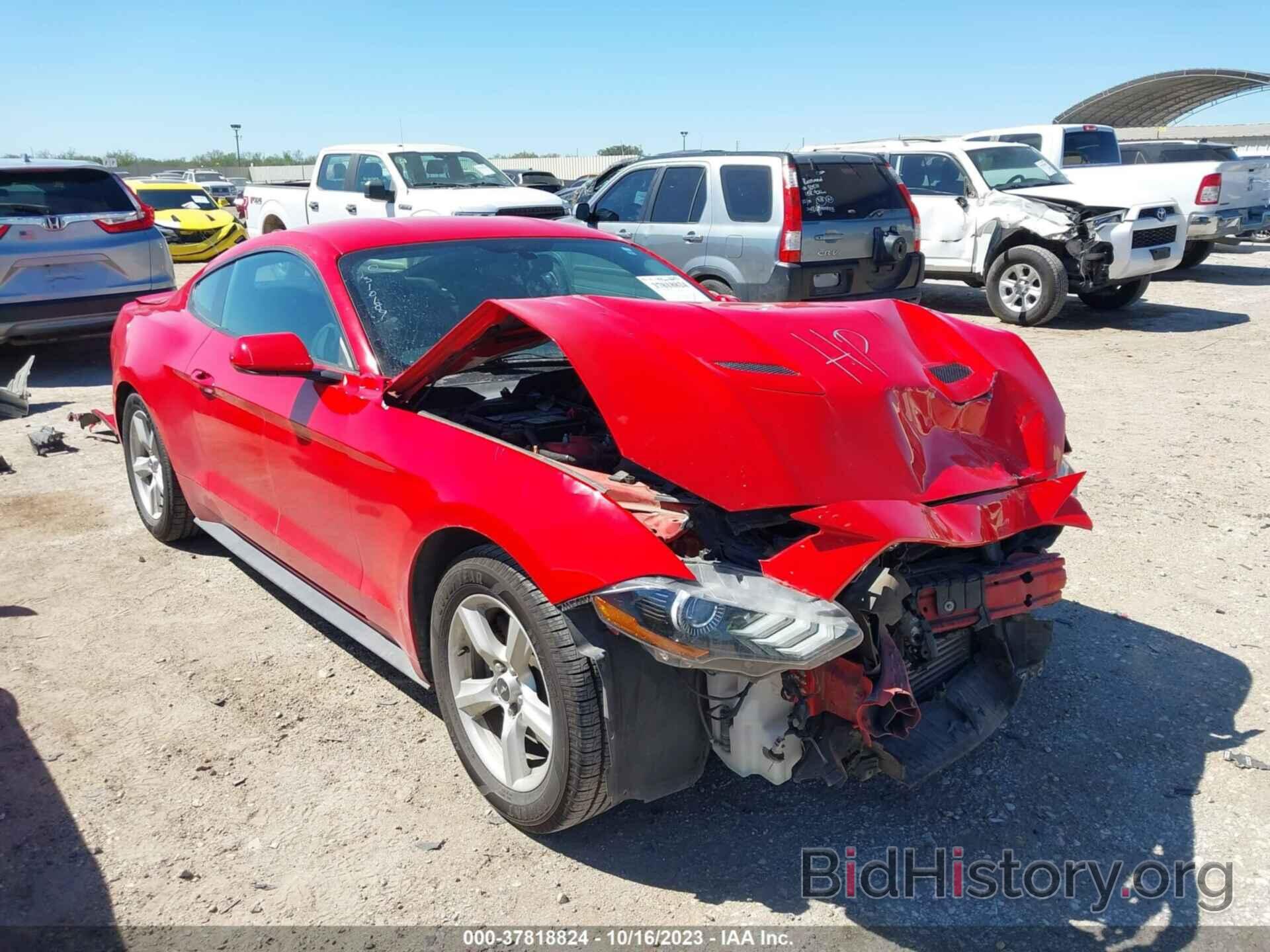 Photo 1FA6P8TH3J5108192 - FORD MUSTANG 2018