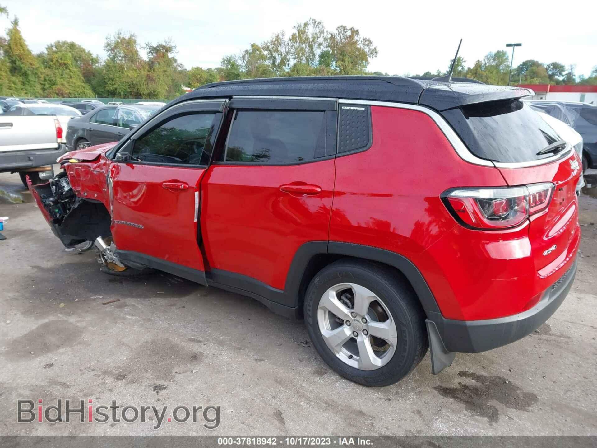 2018 JEEP COMPASS - VIN: 3C4NJCBB6JT166143 - Фото 3