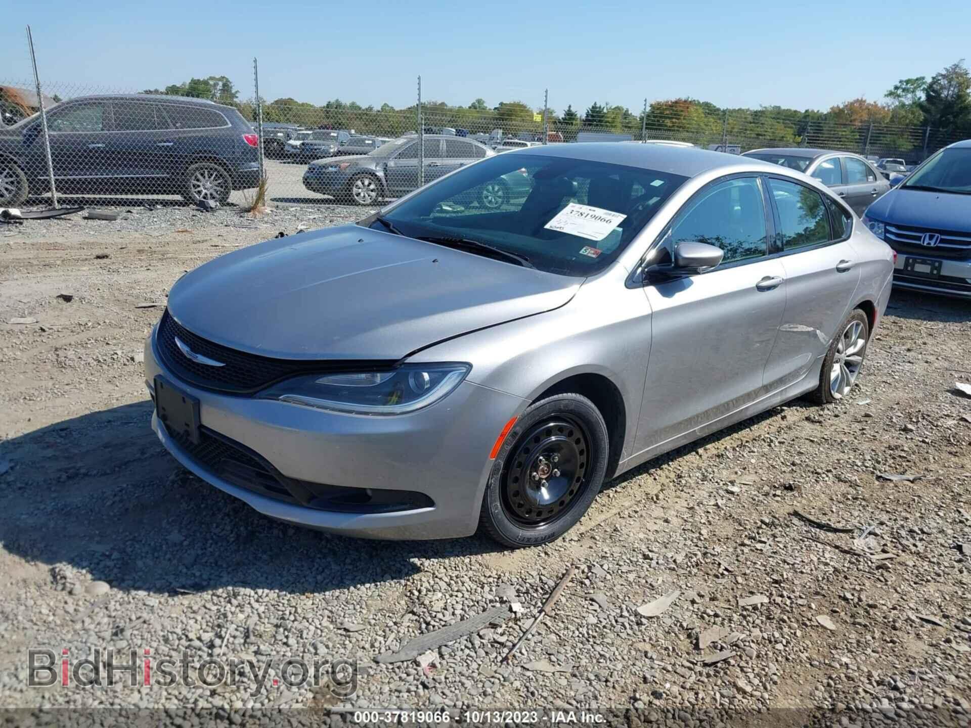 2015 CHRYSLER 200 - VIN: 1C3CCCBB9FN758343 - Фото 2