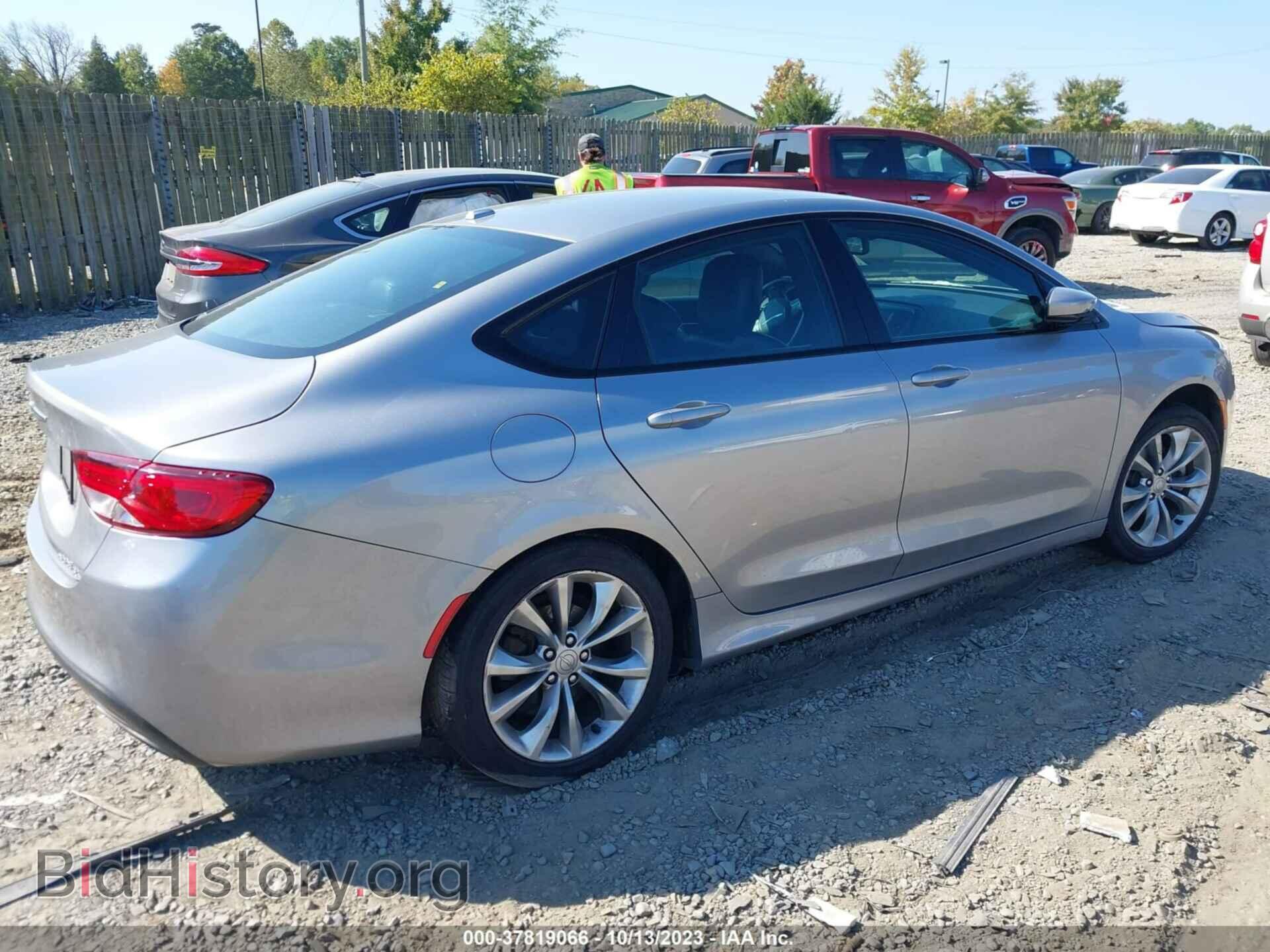 2015 CHRYSLER 200 - VIN: 1C3CCCBB9FN758343 - Фото 4