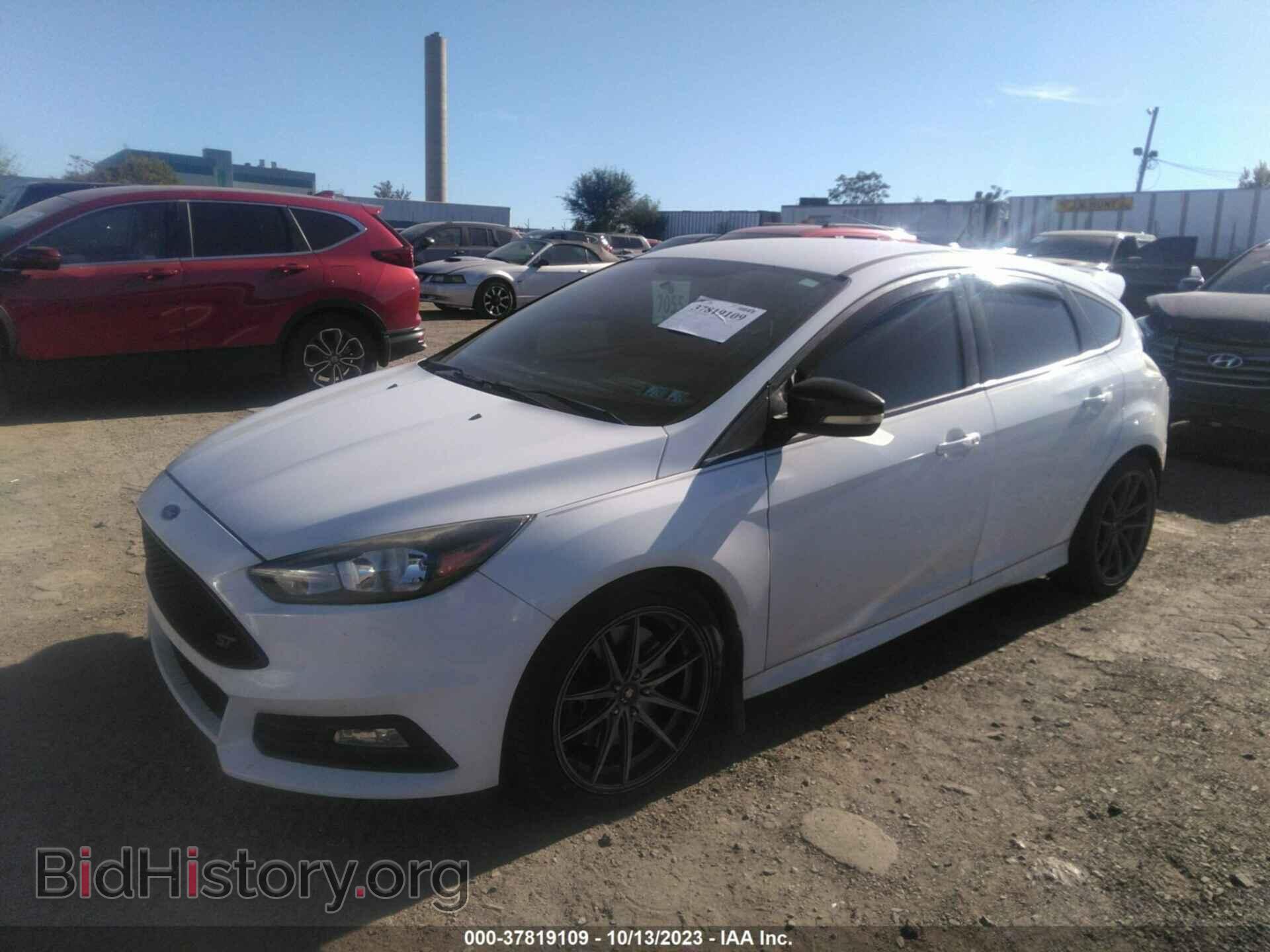 2016 FORD FOCUS - VIN: 1FADP3L98GL206979 - Фото 2