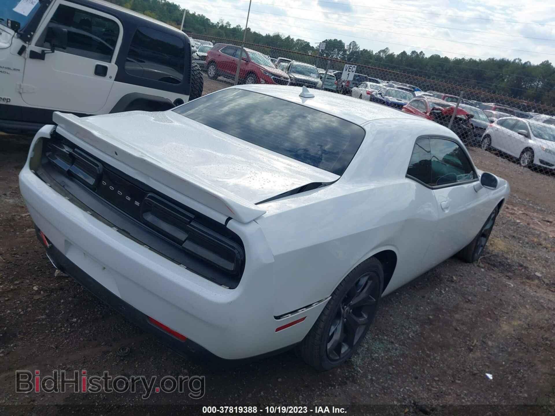2018 DODGE CHALLENGER - VIN: 2C3CDZAG9JH258987 - Photo 4