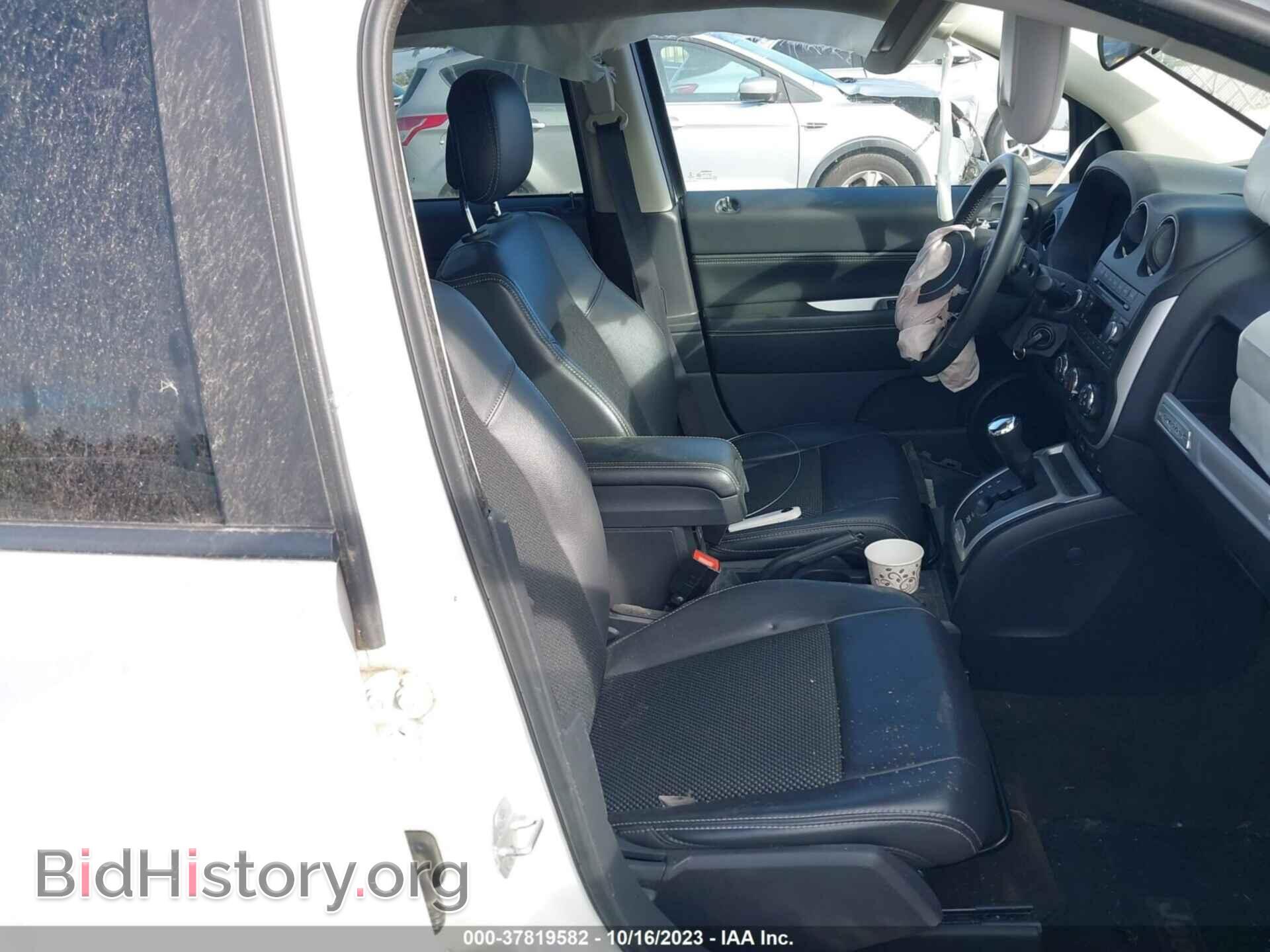 2014 JEEP COMPASS - VIN: 1C4NJCEA2ED550421 - Фото 5