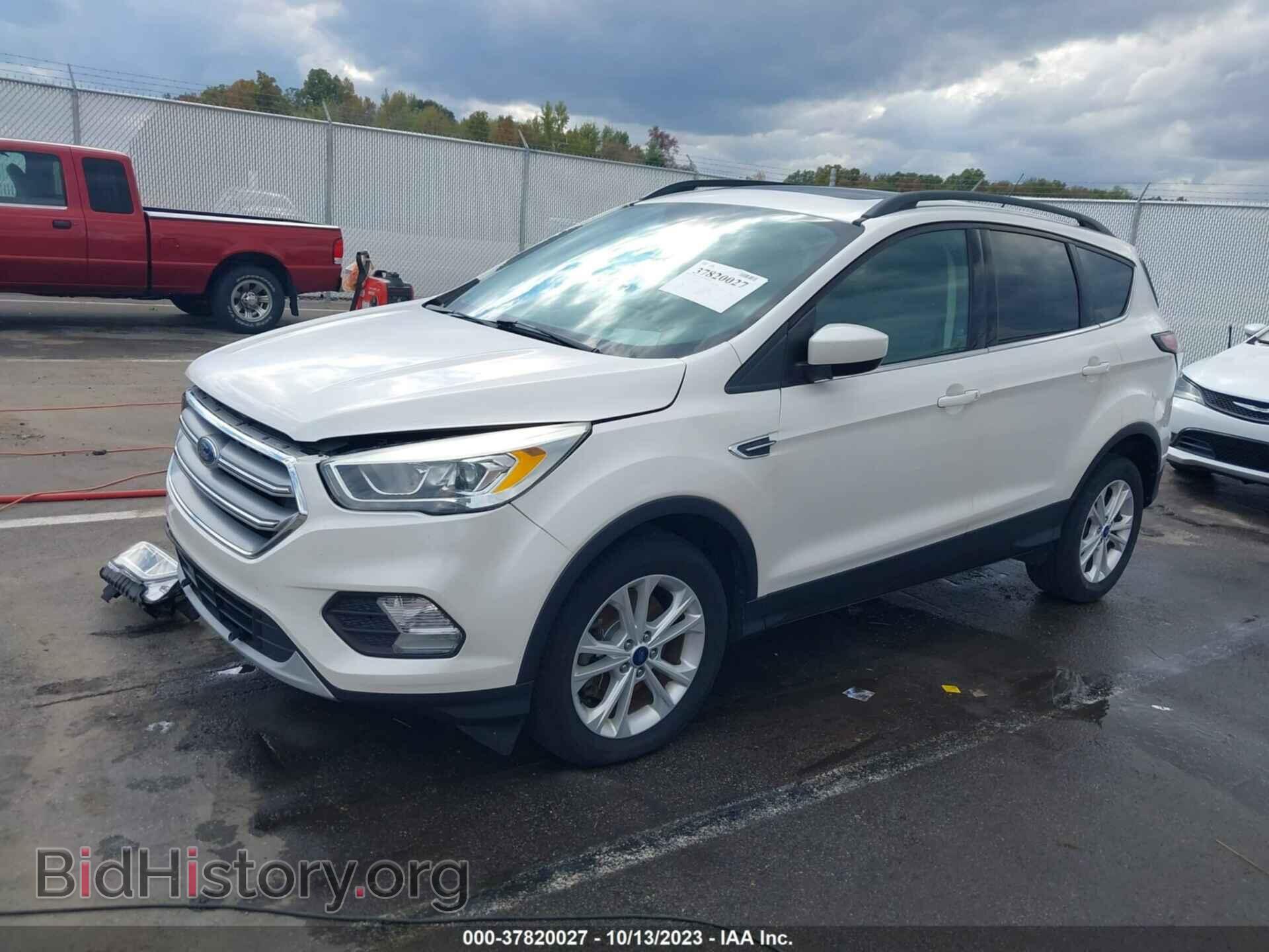 2017 FORD ESCAPE - VIN: 1FMCU9GD9HUD07617 - Фото 2