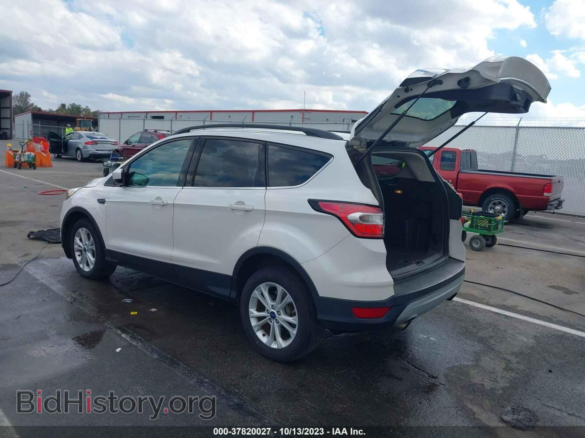 2017 FORD ESCAPE - VIN: 1FMCU9GD9HUD07617 - Фото 3