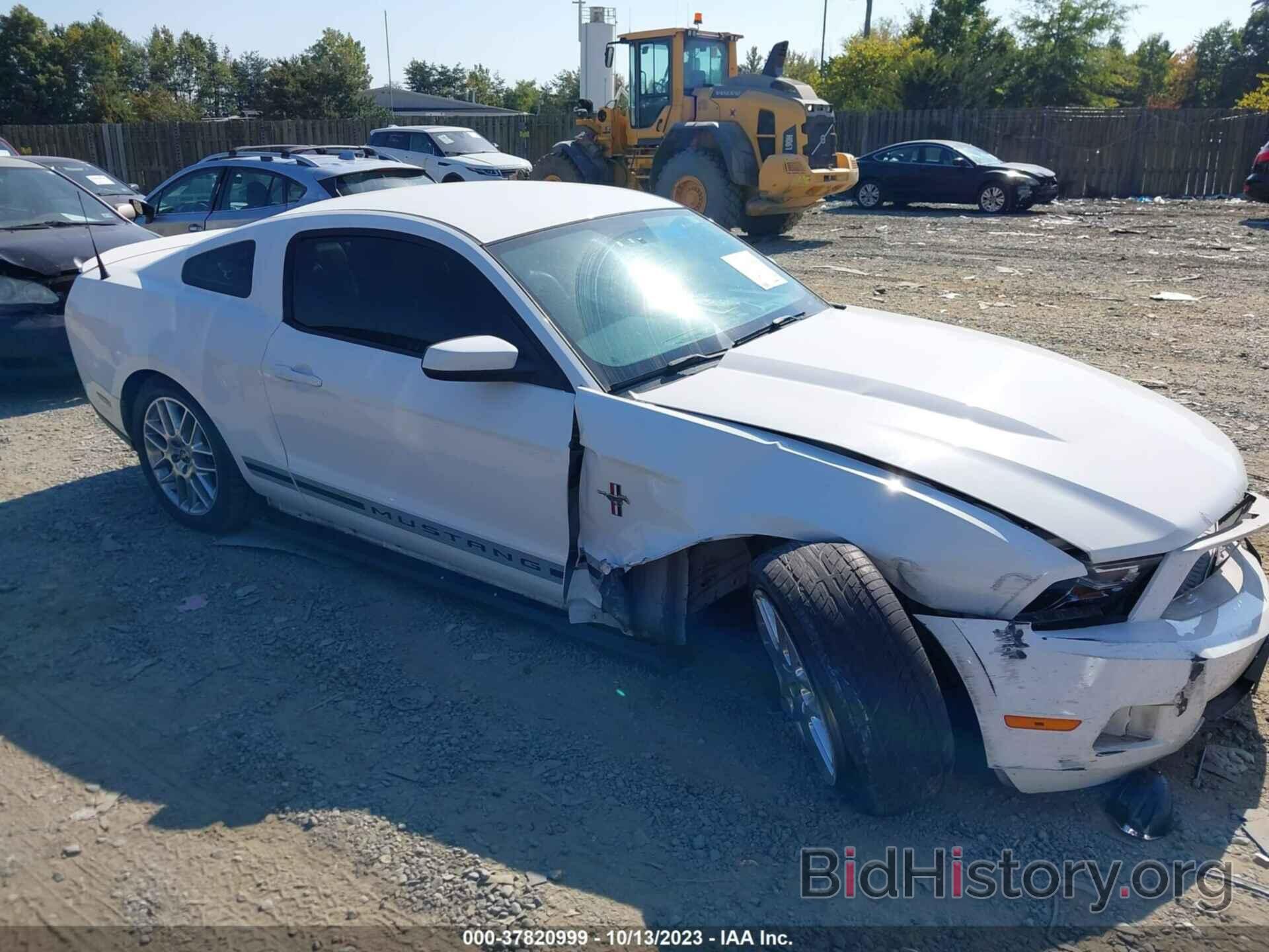 Photo 1ZVBP8AM8C5235531 - FORD MUSTANG 2012