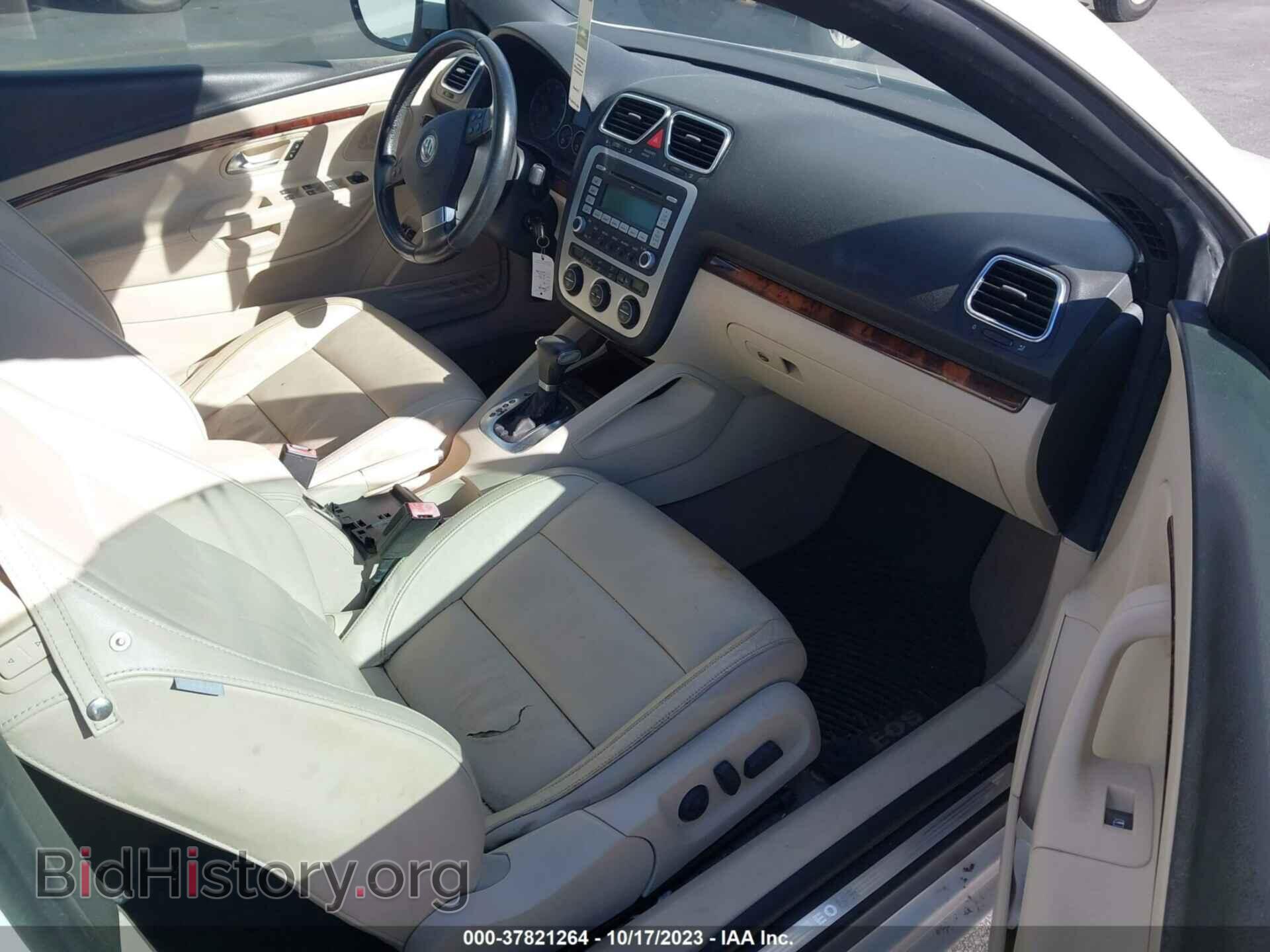 2009 VOLKSWAGEN EOS - VIN: WVWFA71F49V013143 - Фото 5
