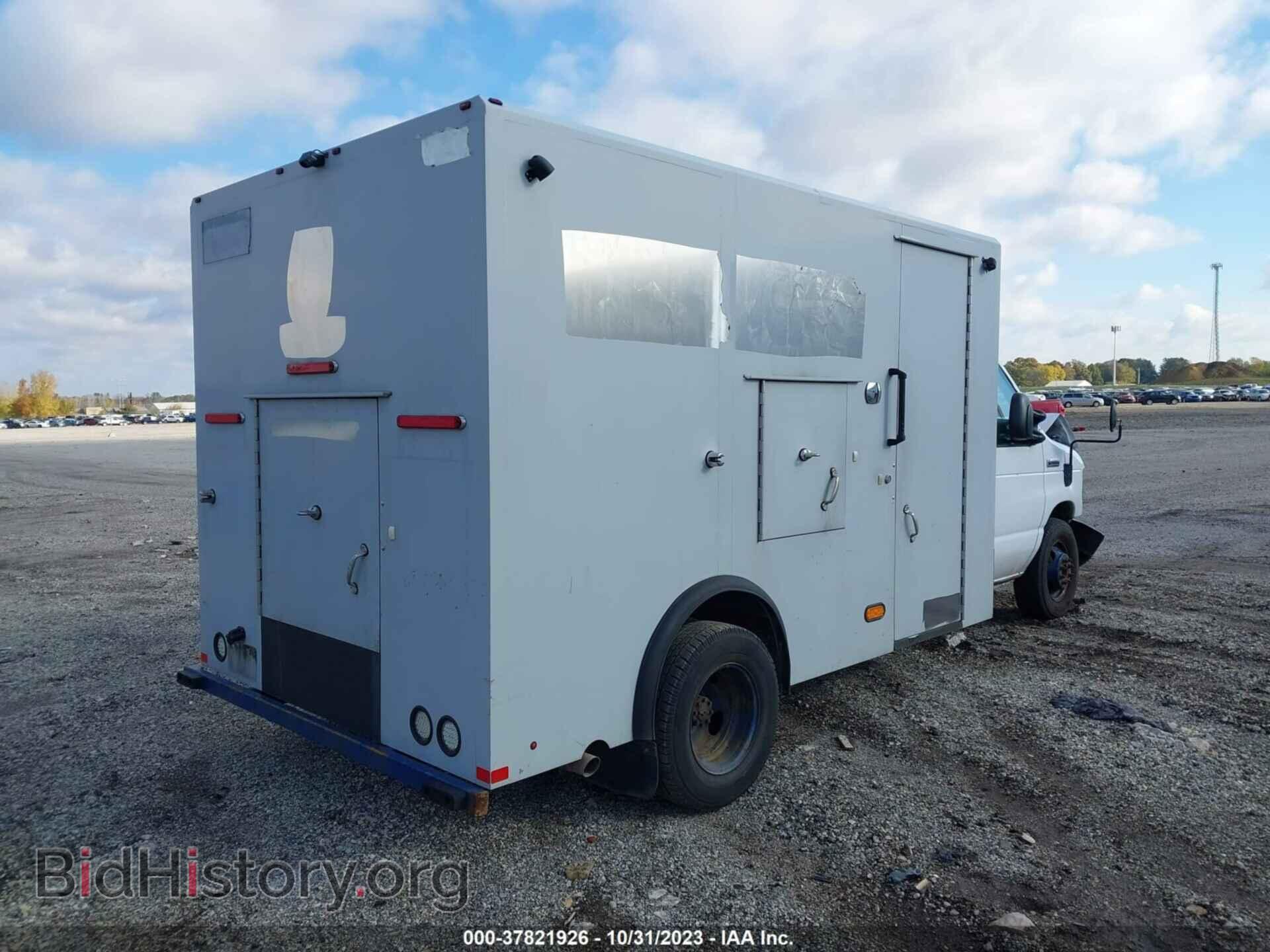 2017 FORD E-450 CUTAWAY - VIN: 1FDXE4FS4HDC18152 - Фото 4